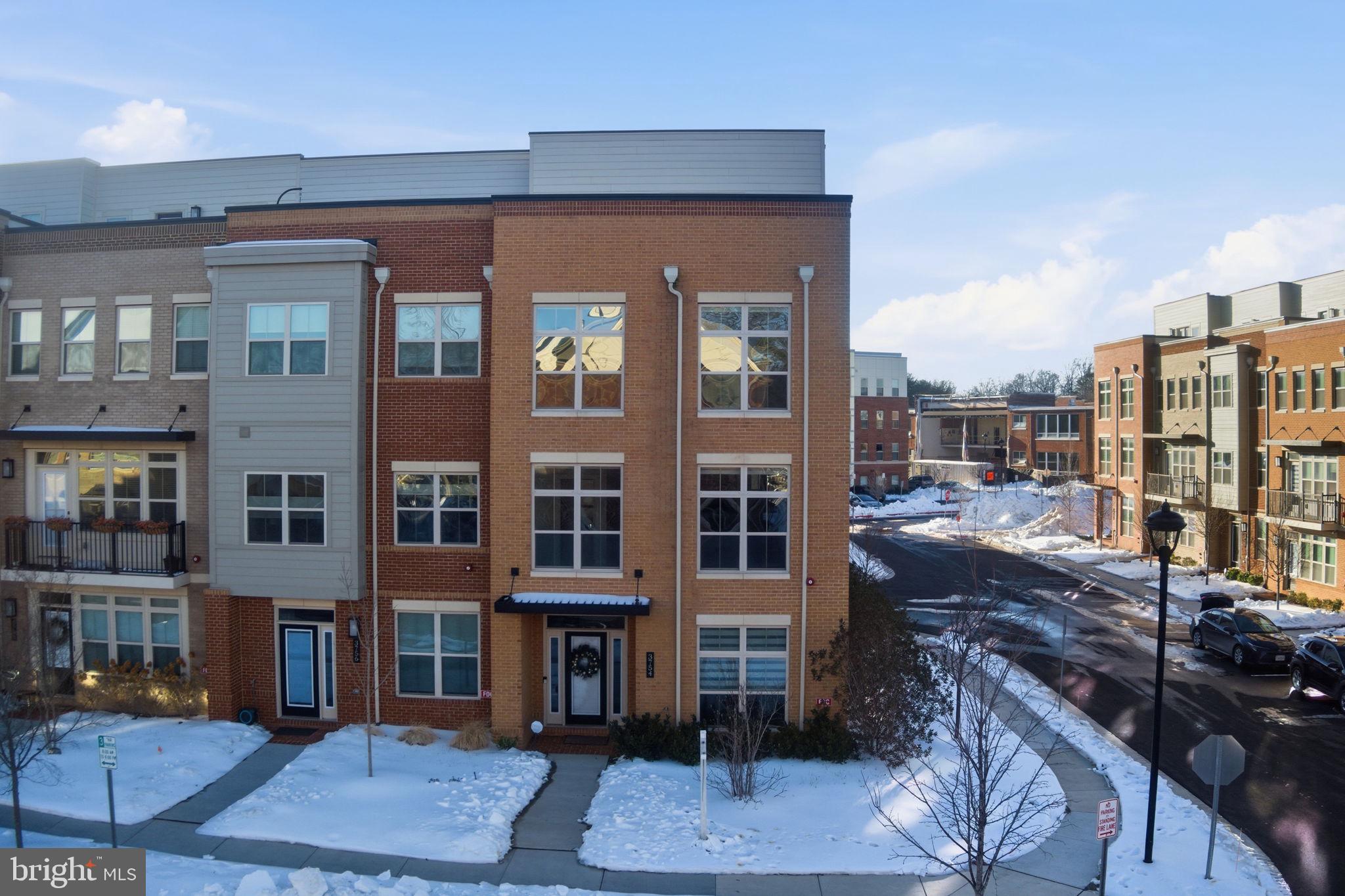 BOULEVARD VI TOWNS - Residential