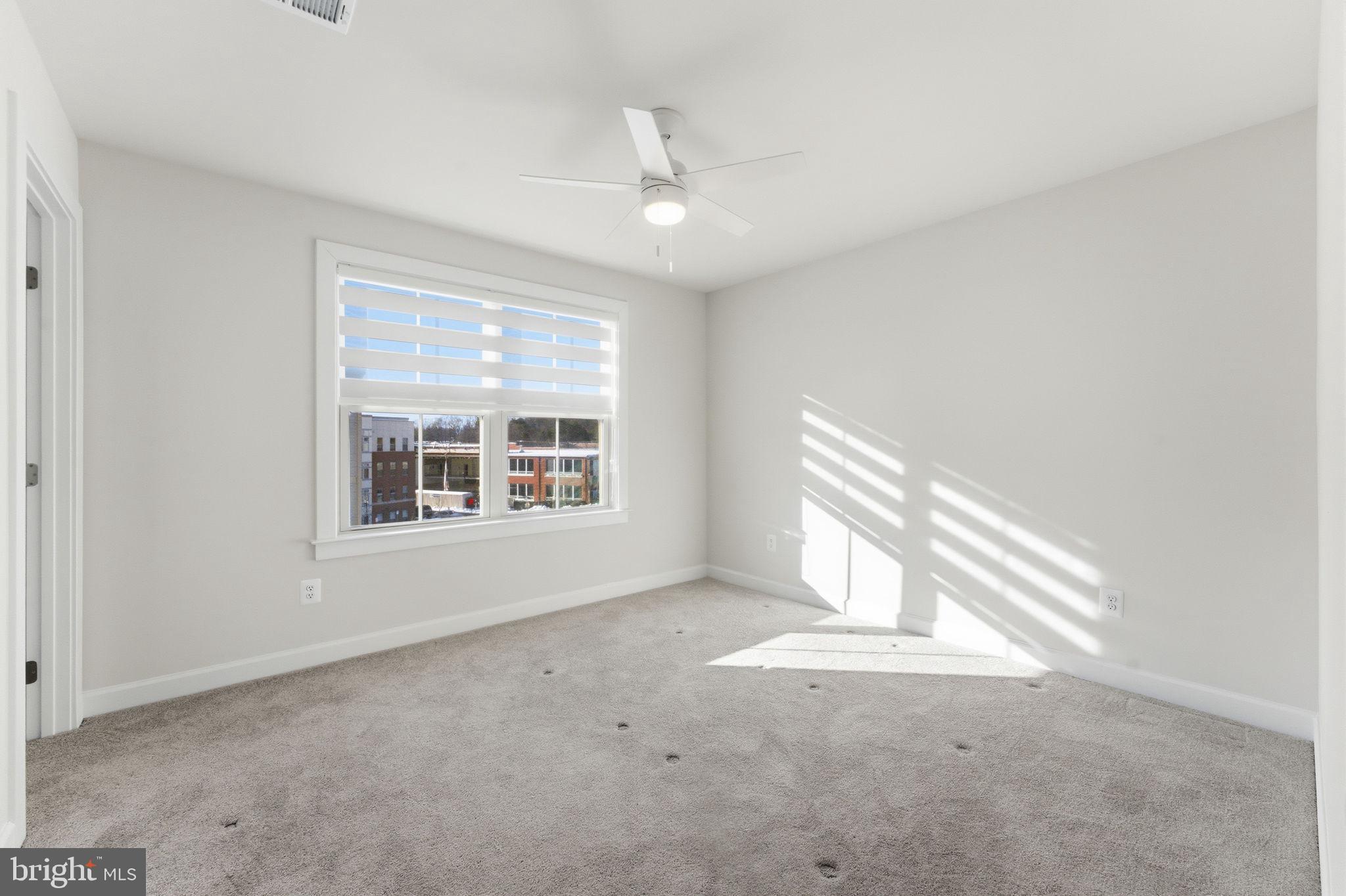 BOULEVARD VI TOWNS - Residential