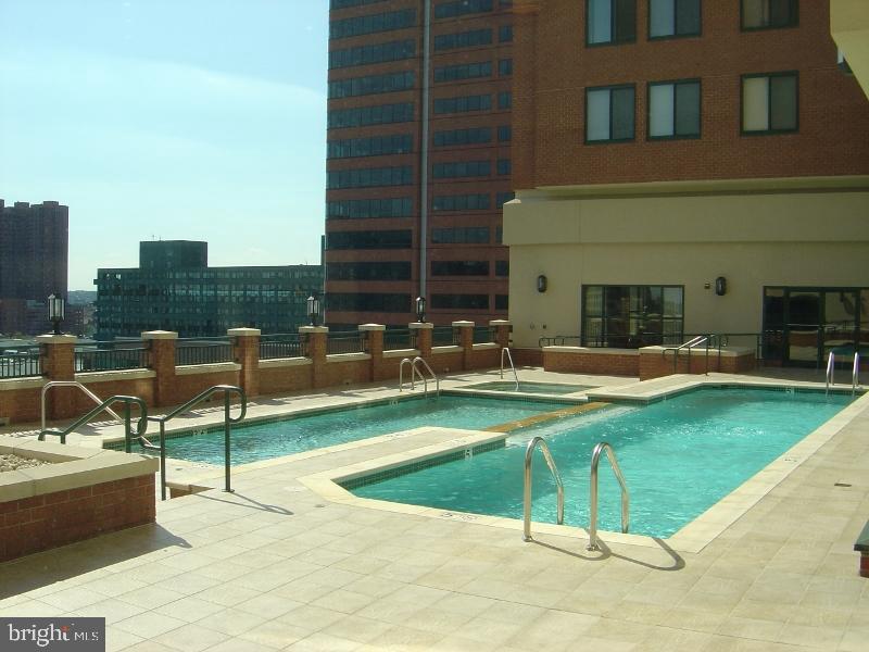 INNER HARBOR - Residential Lease