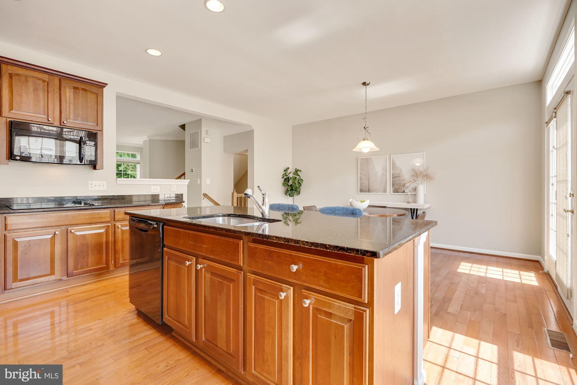 POTOMAC CLUB - Residential