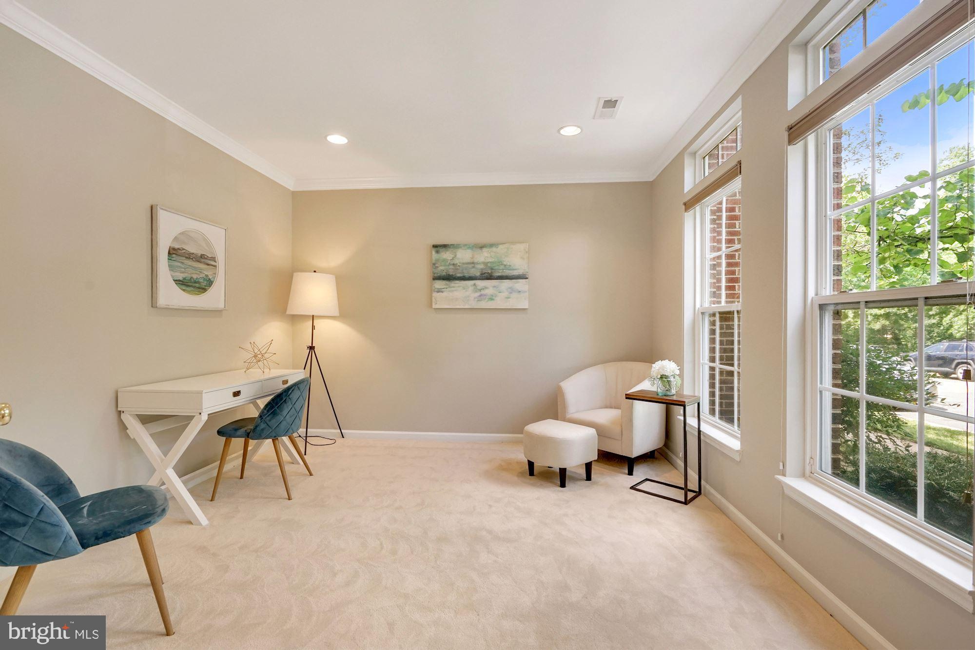 POTOMAC CLUB - Residential