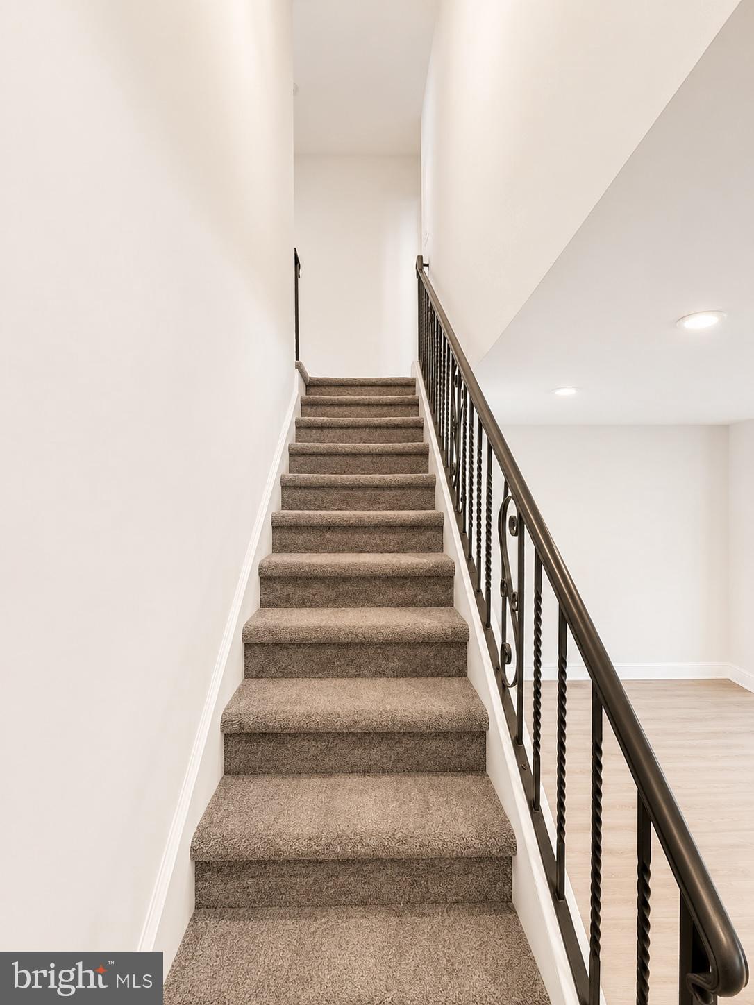 BEAVER HILL - Residential