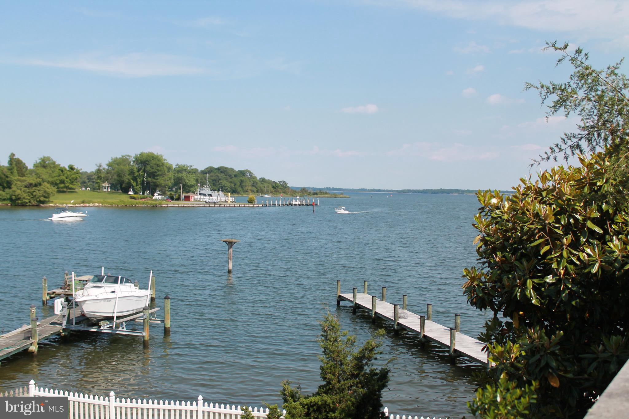 AVONDALE - Residential