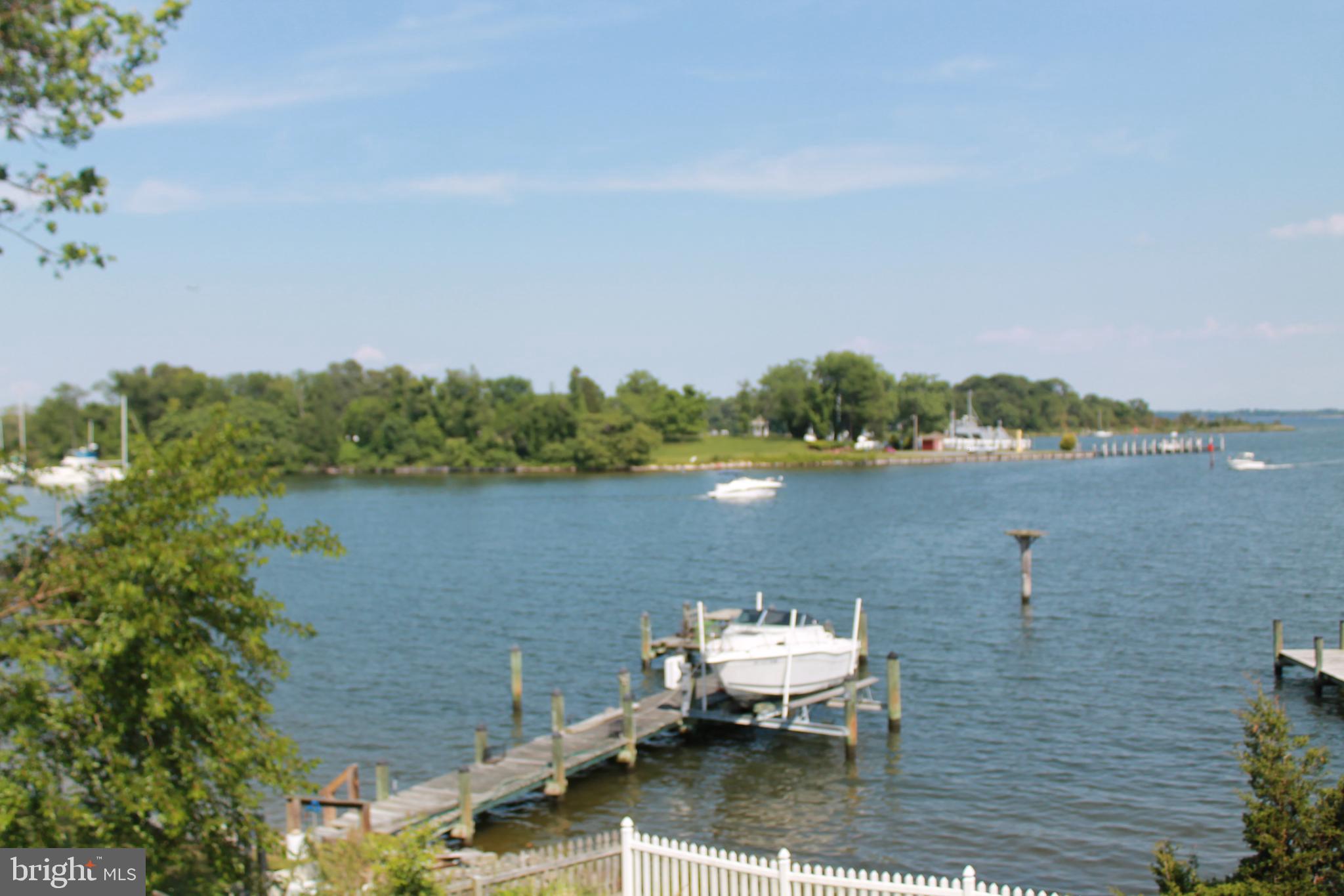 AVONDALE - Residential