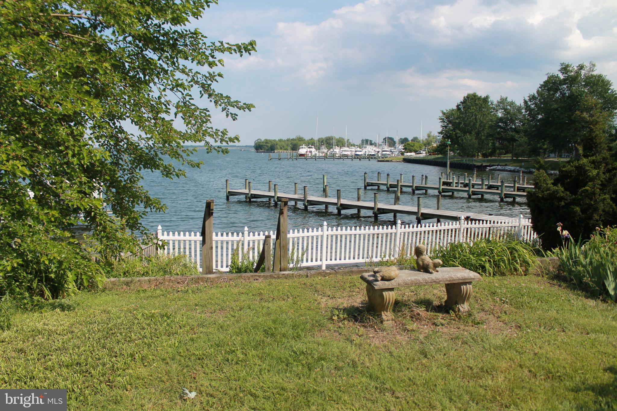 AVONDALE - Residential