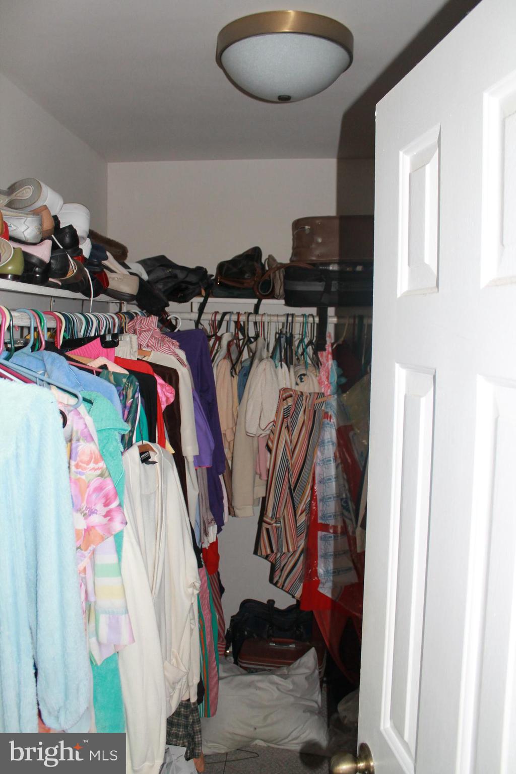 AVONDALE - Residential