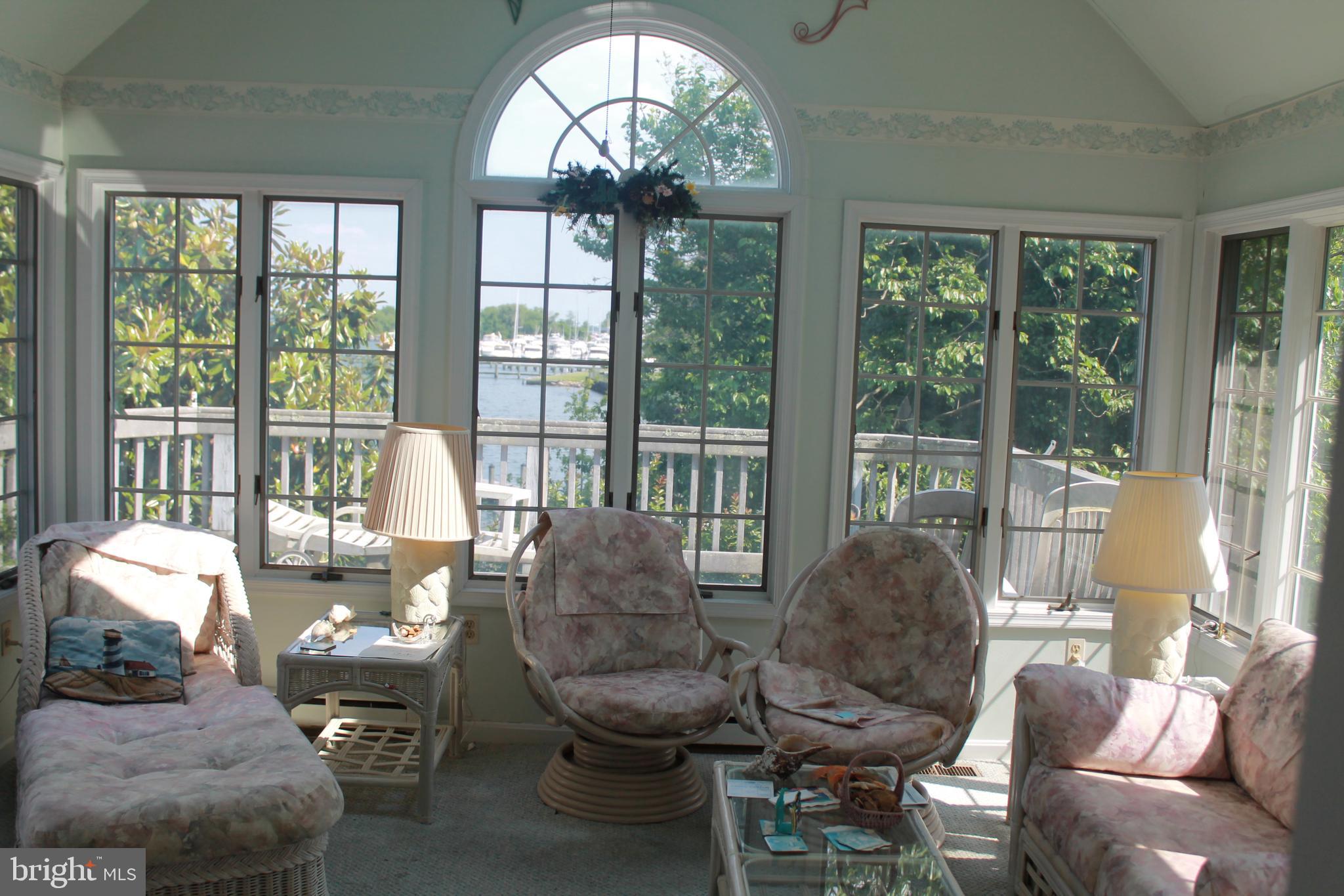 AVONDALE - Residential