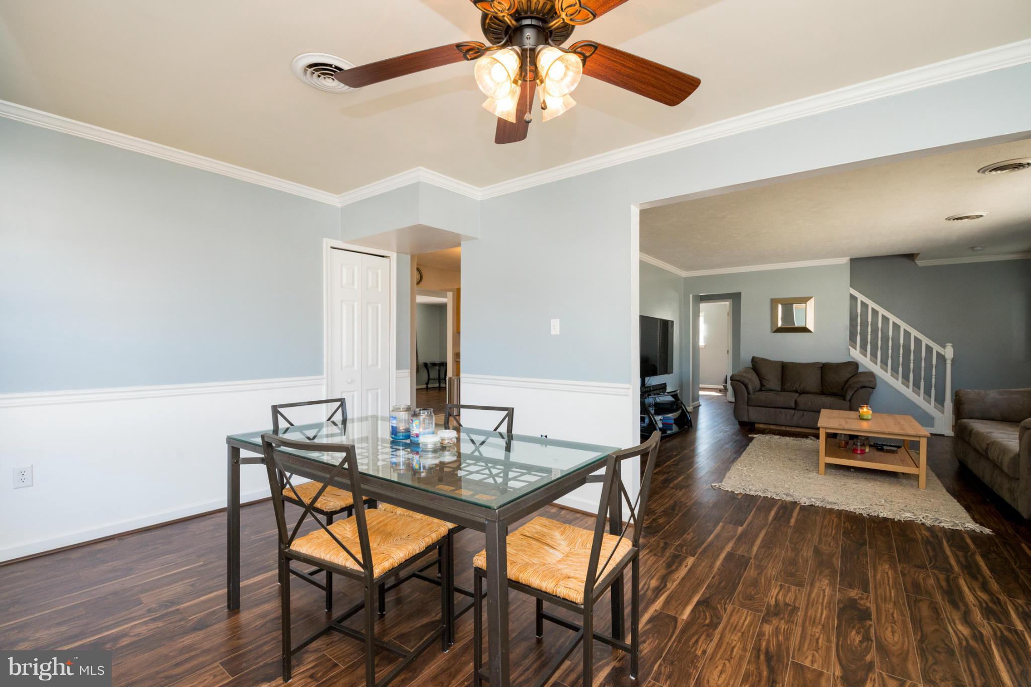 COUNTRY CLUB ESTATES - Residential