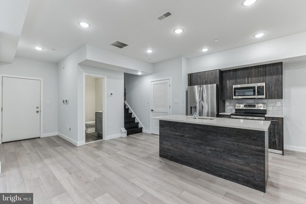 Photo of 2301 N 6th Street #F, PHILADELPHIA, PA 19133 (MLS # PAPH2578858)