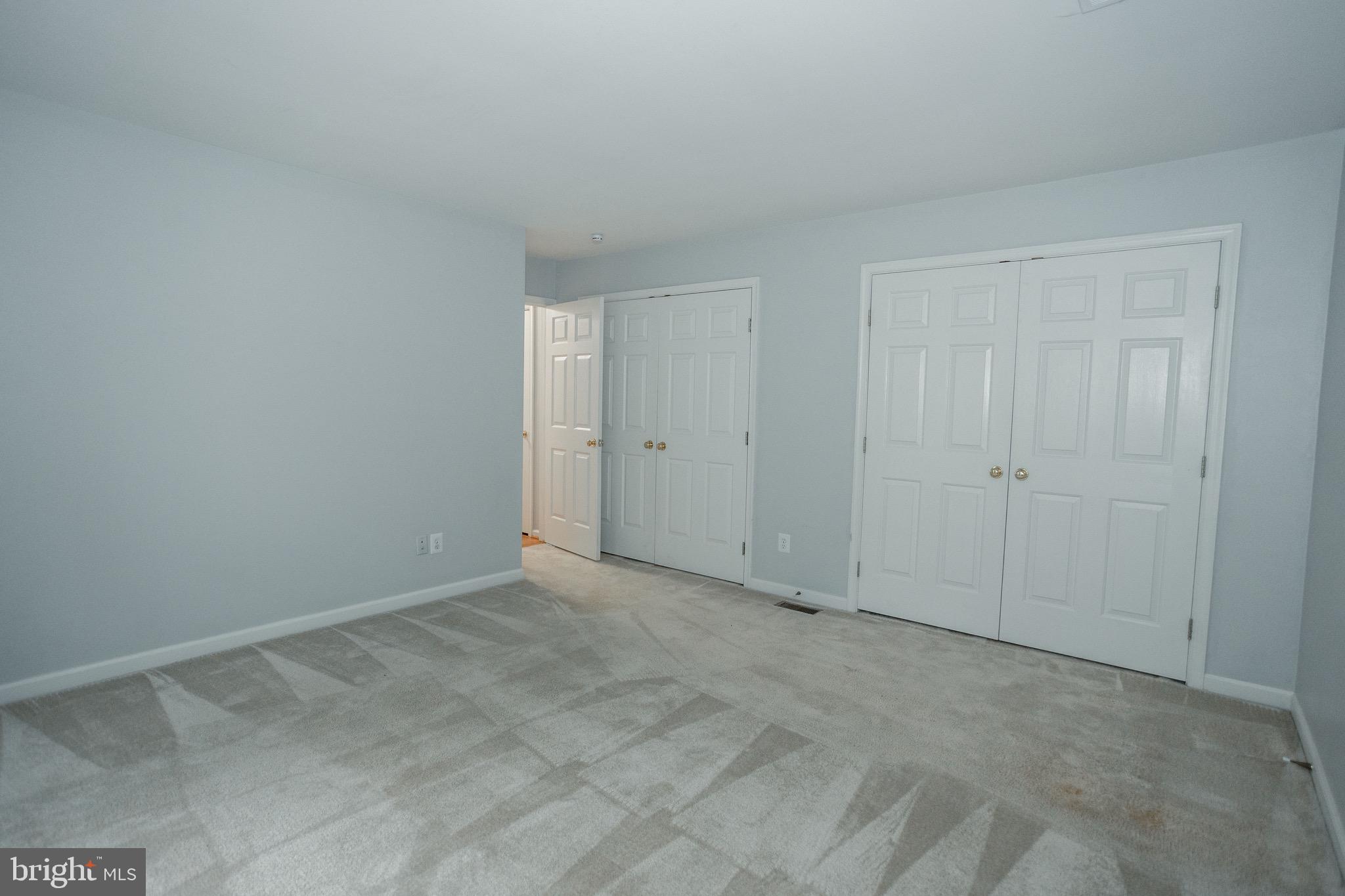 MEADOWBROOK WOODS - Residential