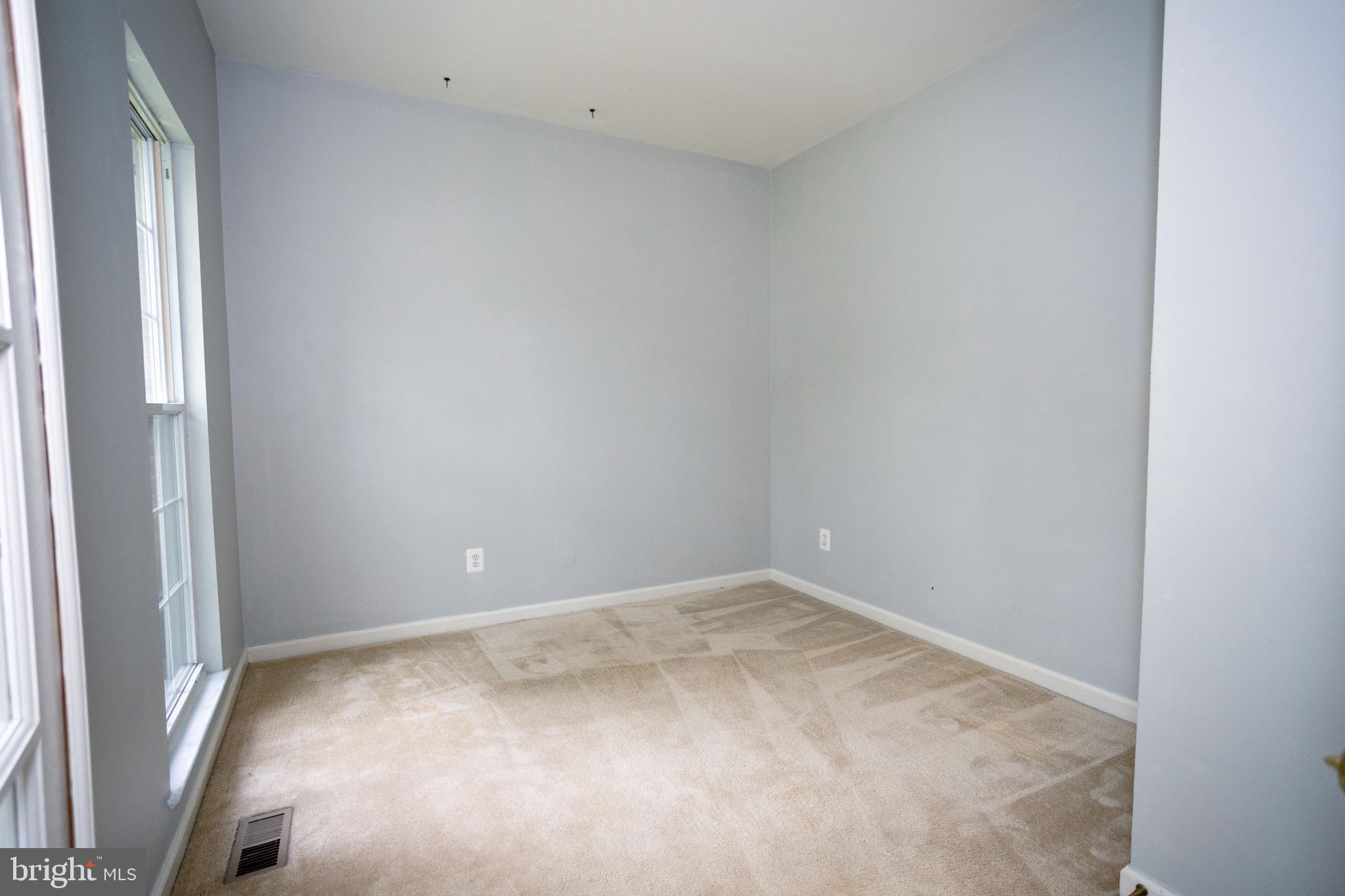 MEADOWBROOK WOODS - Residential