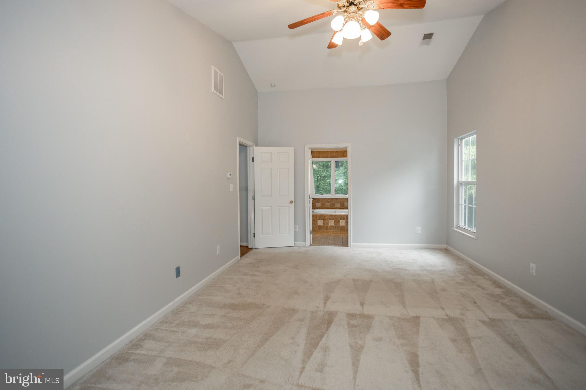 MEADOWBROOK WOODS - Residential