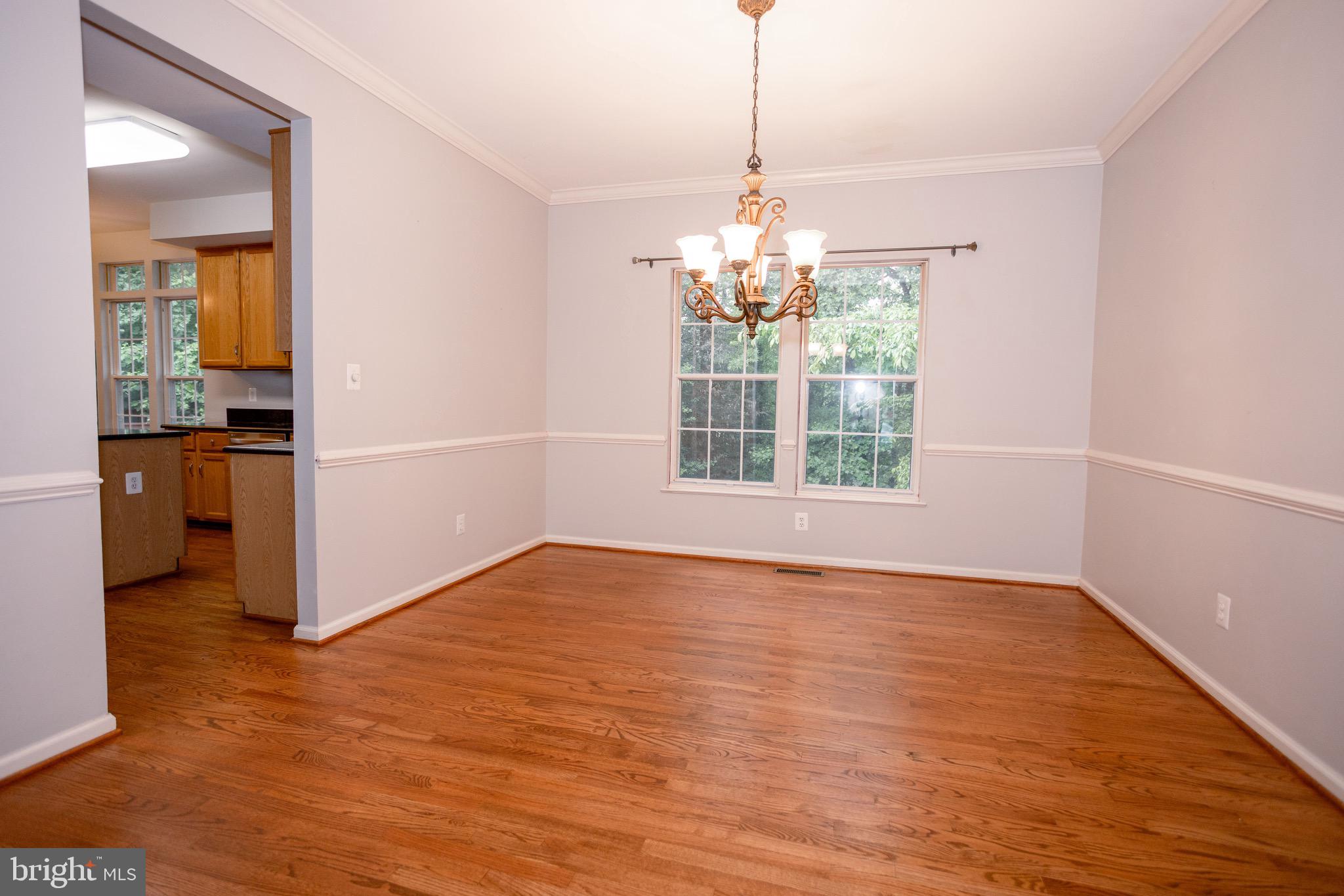 MEADOWBROOK WOODS - Residential