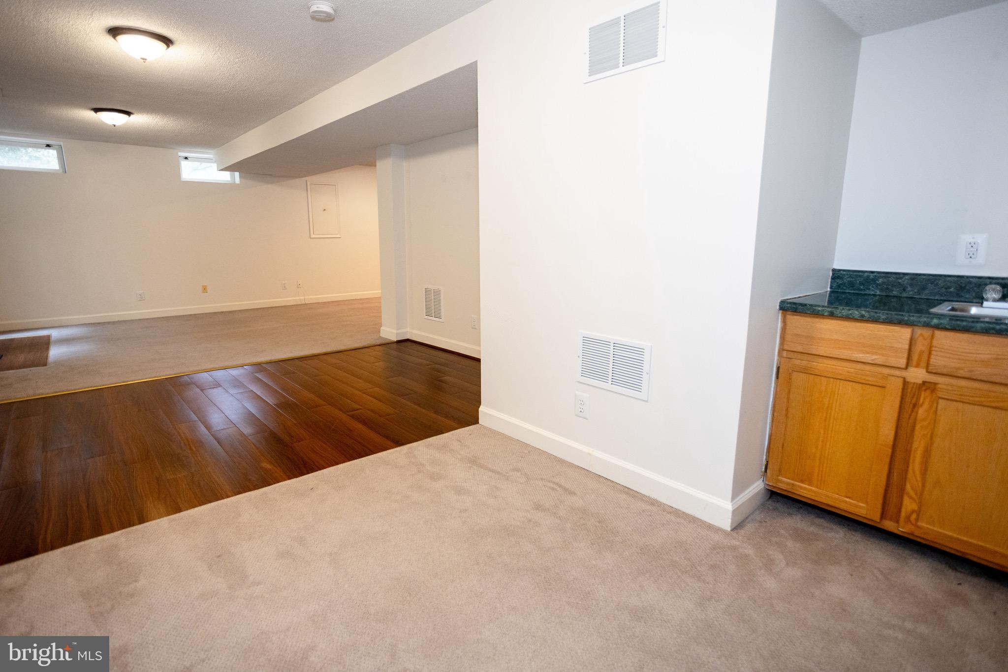 MEADOWBROOK WOODS - Residential