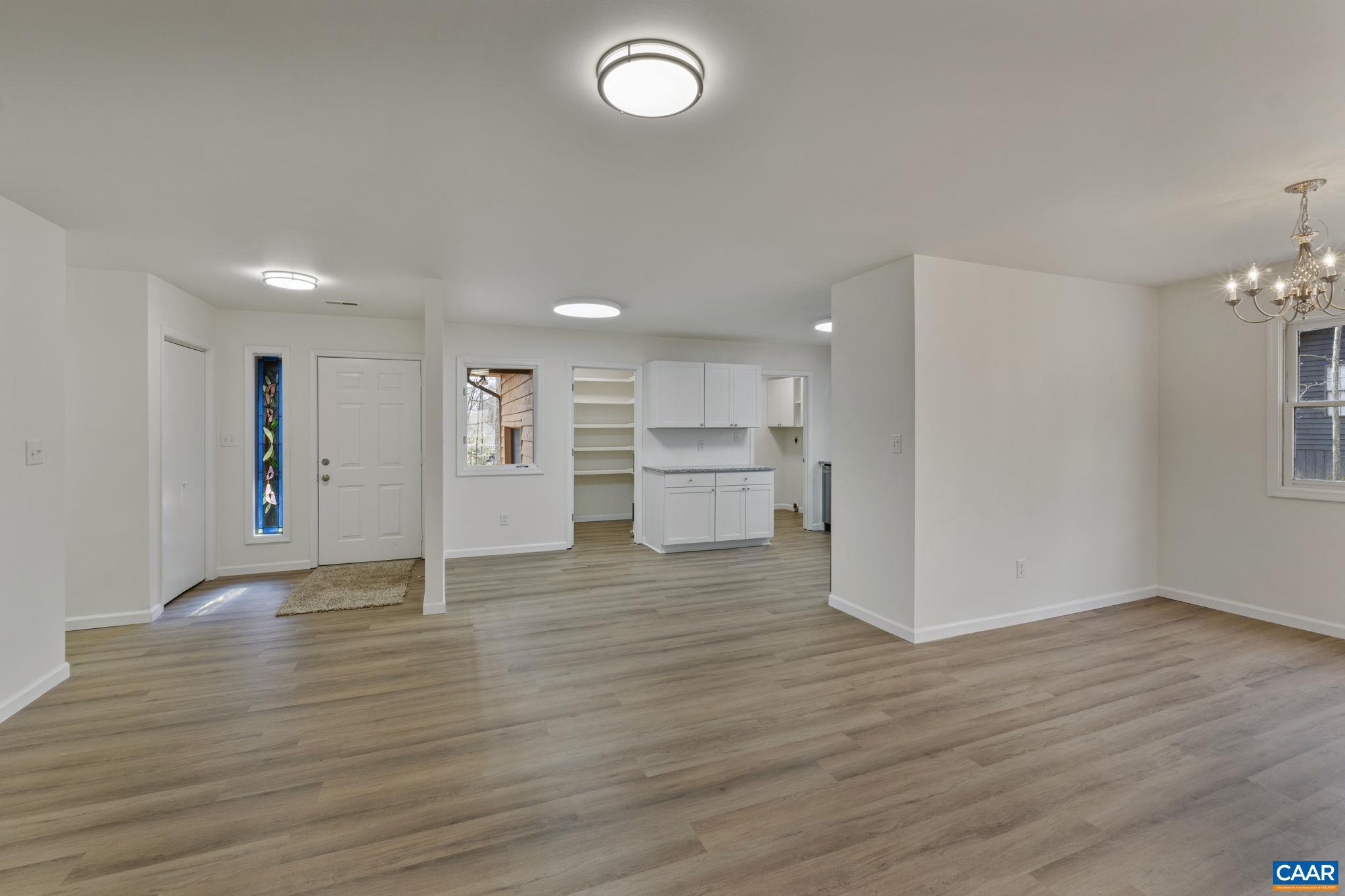 LAKE MONTICELLO - Residential