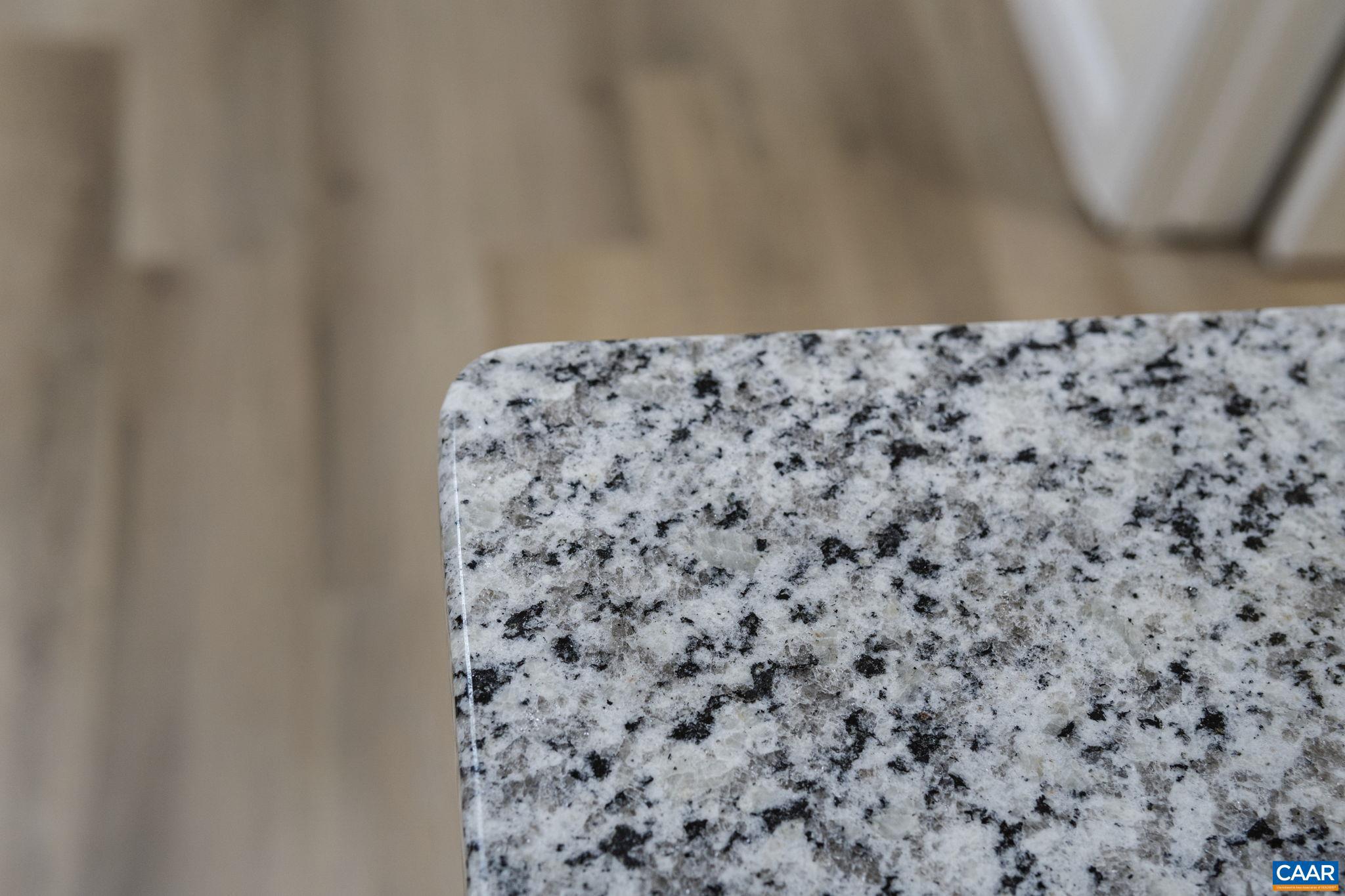 LAKE MONTICELLO - Residential