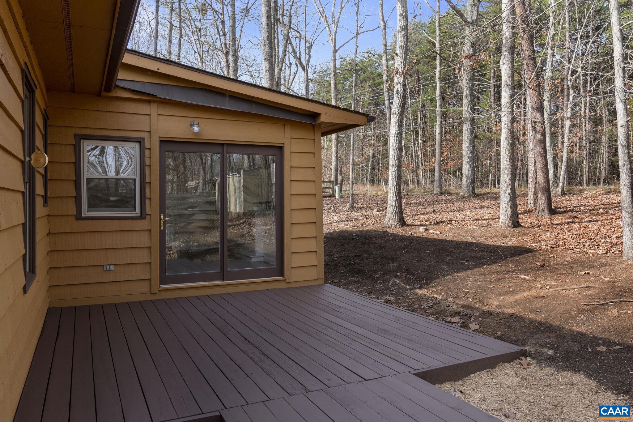 LAKE MONTICELLO - Residential