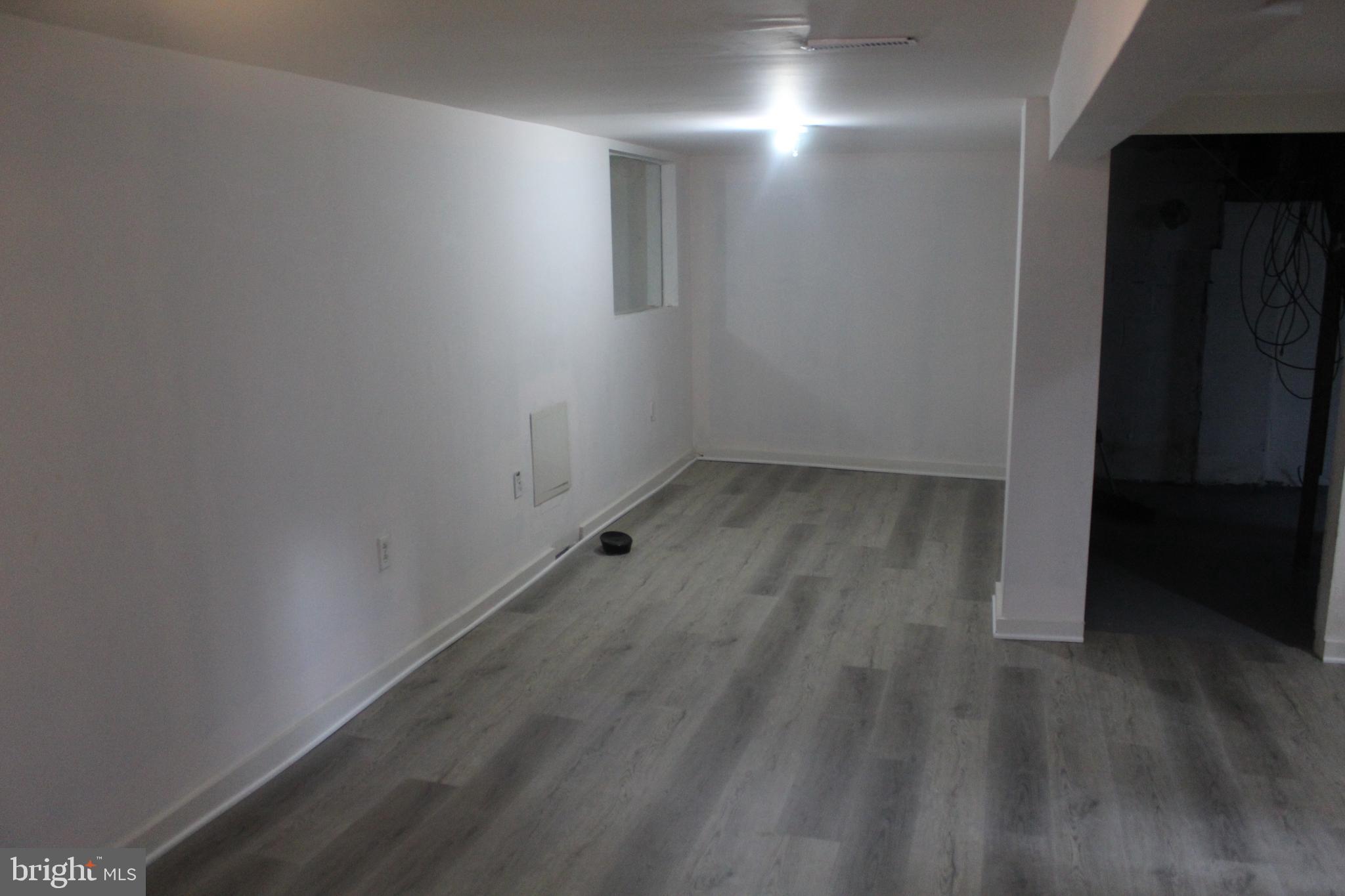 HAMILTON PARK - Residential Lease