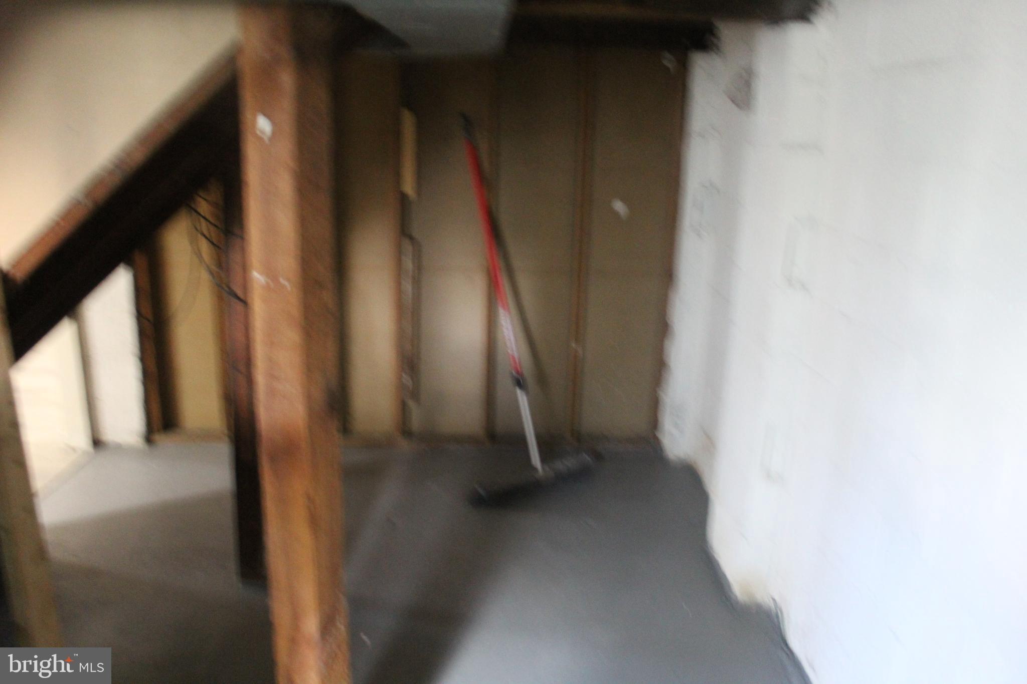 HAMILTON PARK - Residential Lease