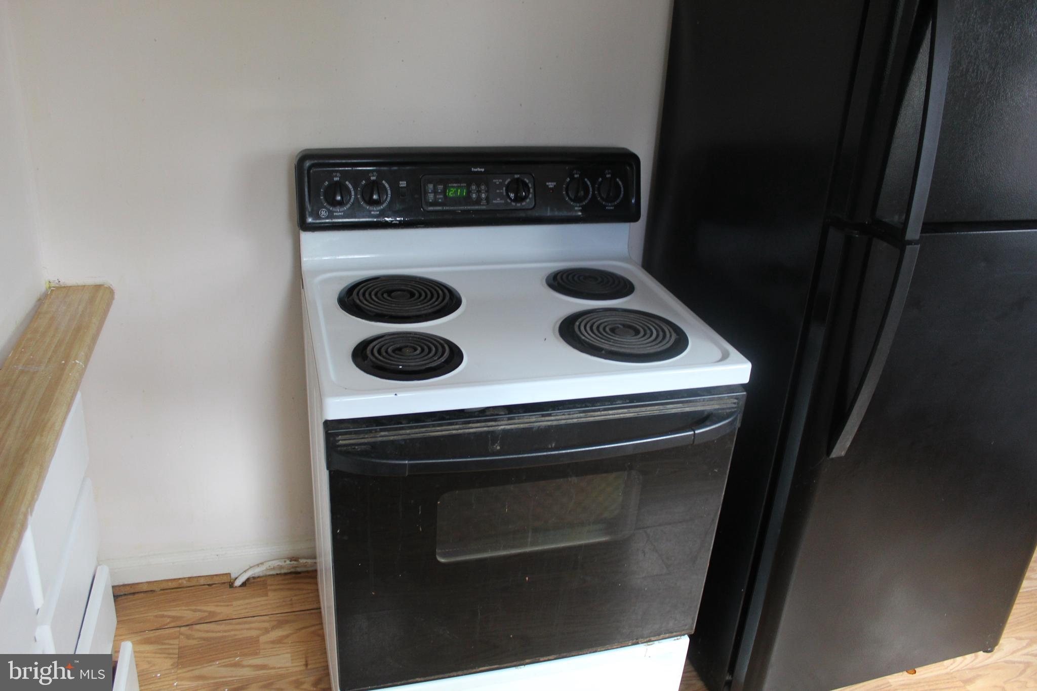 HAMILTON PARK - Residential Lease