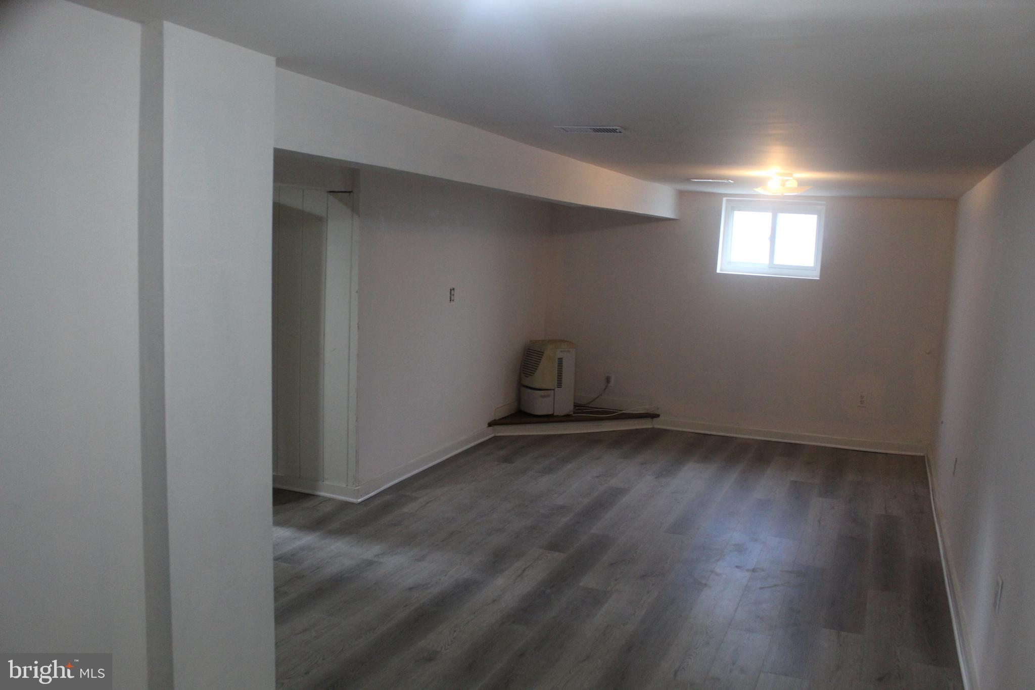 HAMILTON PARK - Residential Lease