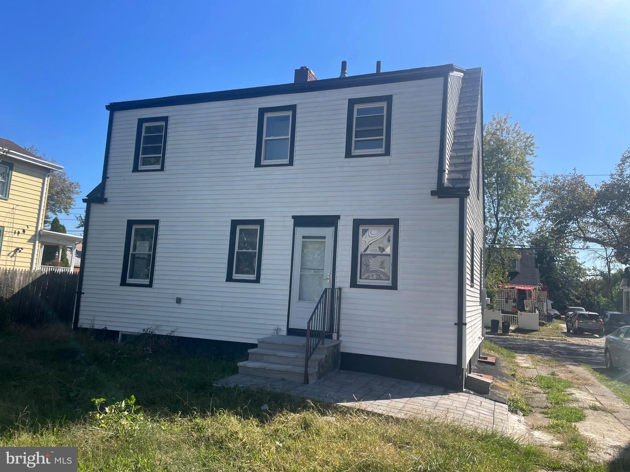 23 CADWALADER TERRACE