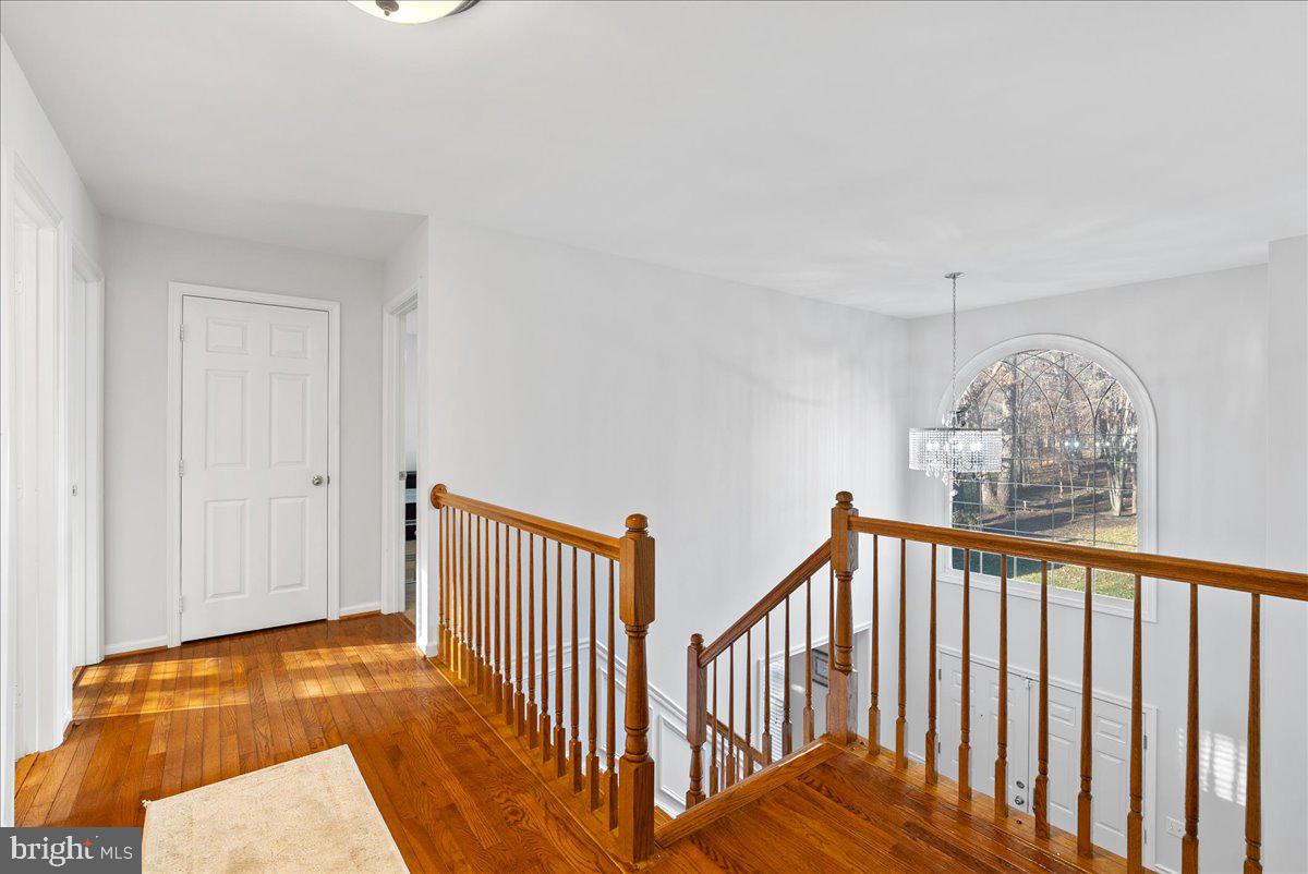 BARRINGTON OAKS - Residential Lease