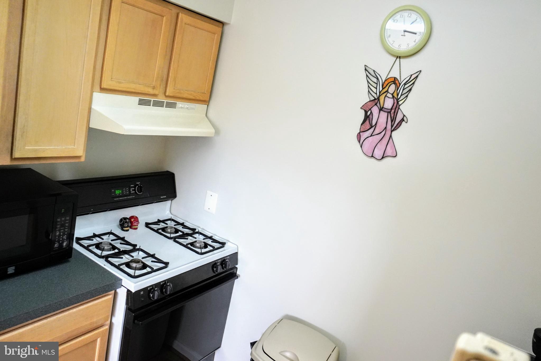 635 WATERLOO ROAD 231