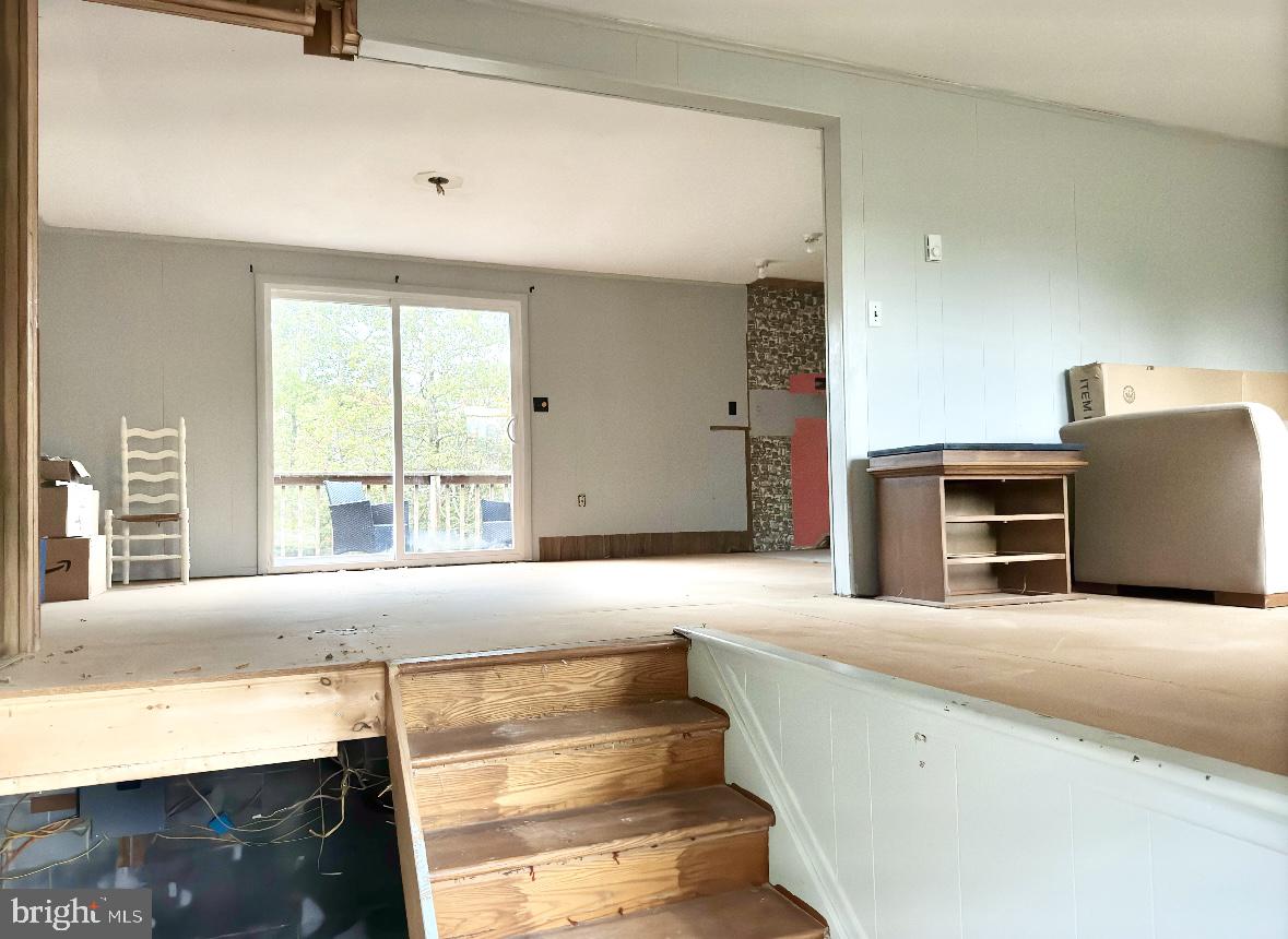 INDIAN MOUNTAIN LAKE - Residential