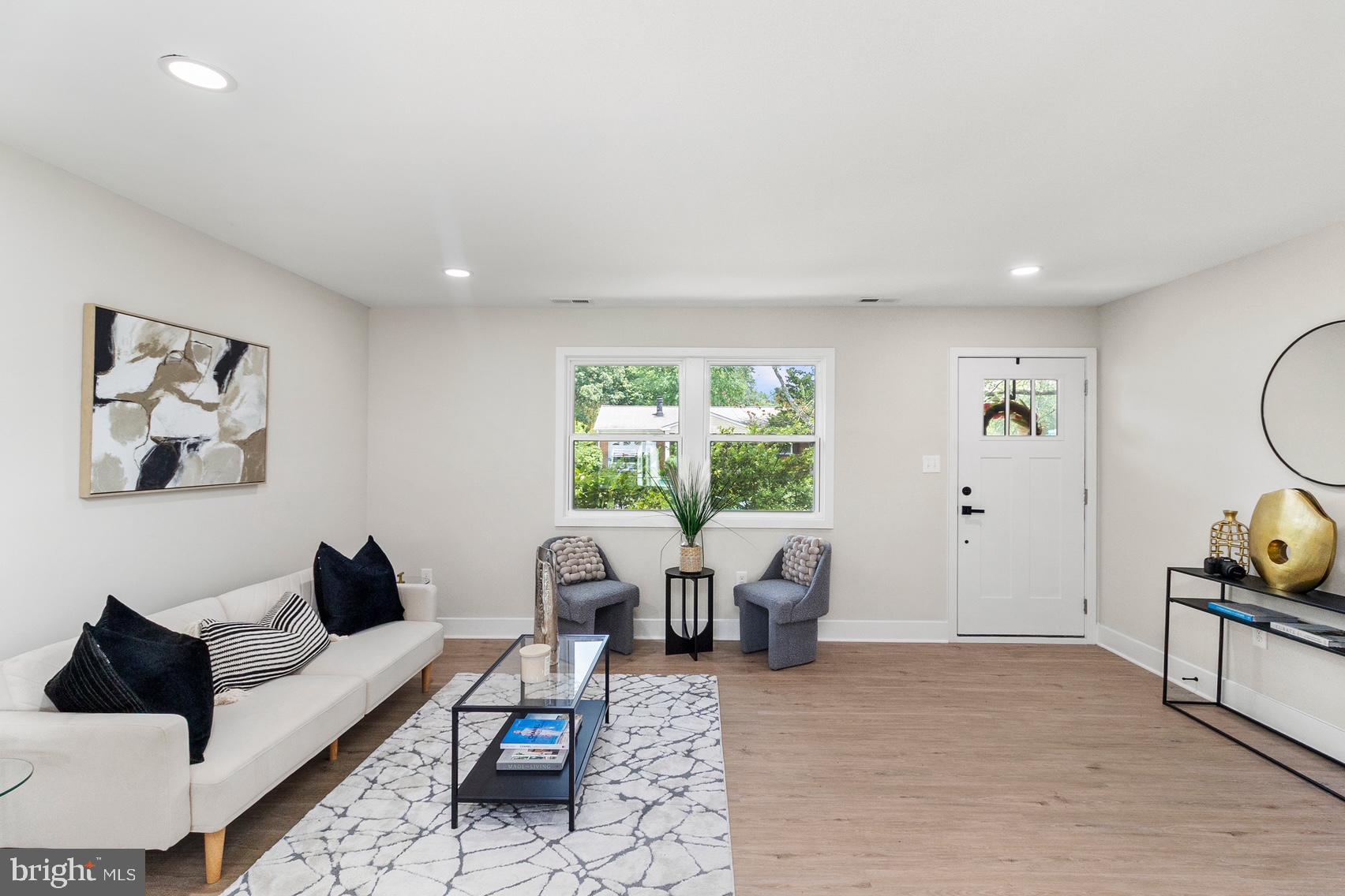 4401 HAMILTON DRIVE