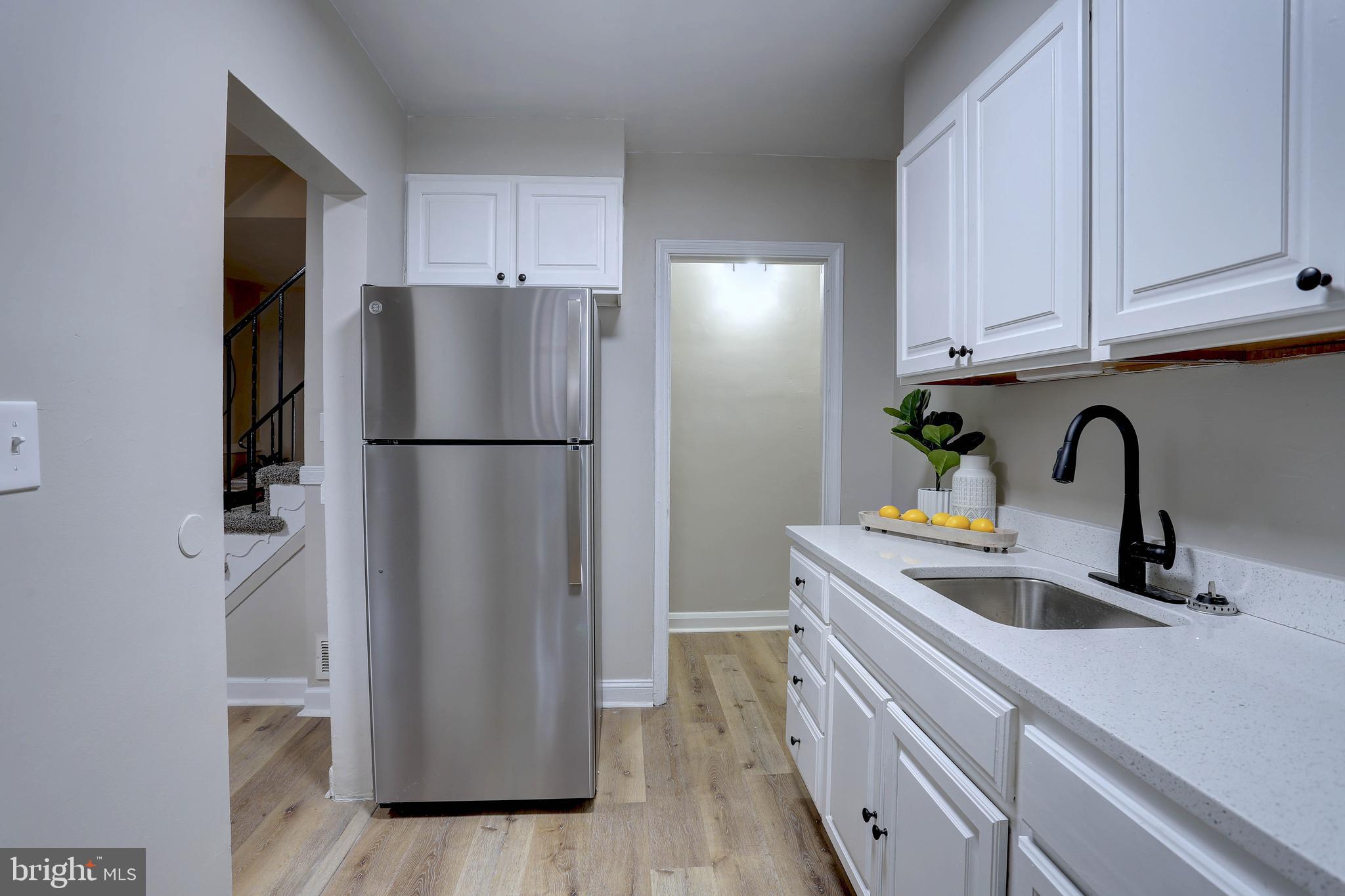 MIDDLESEX - Residential