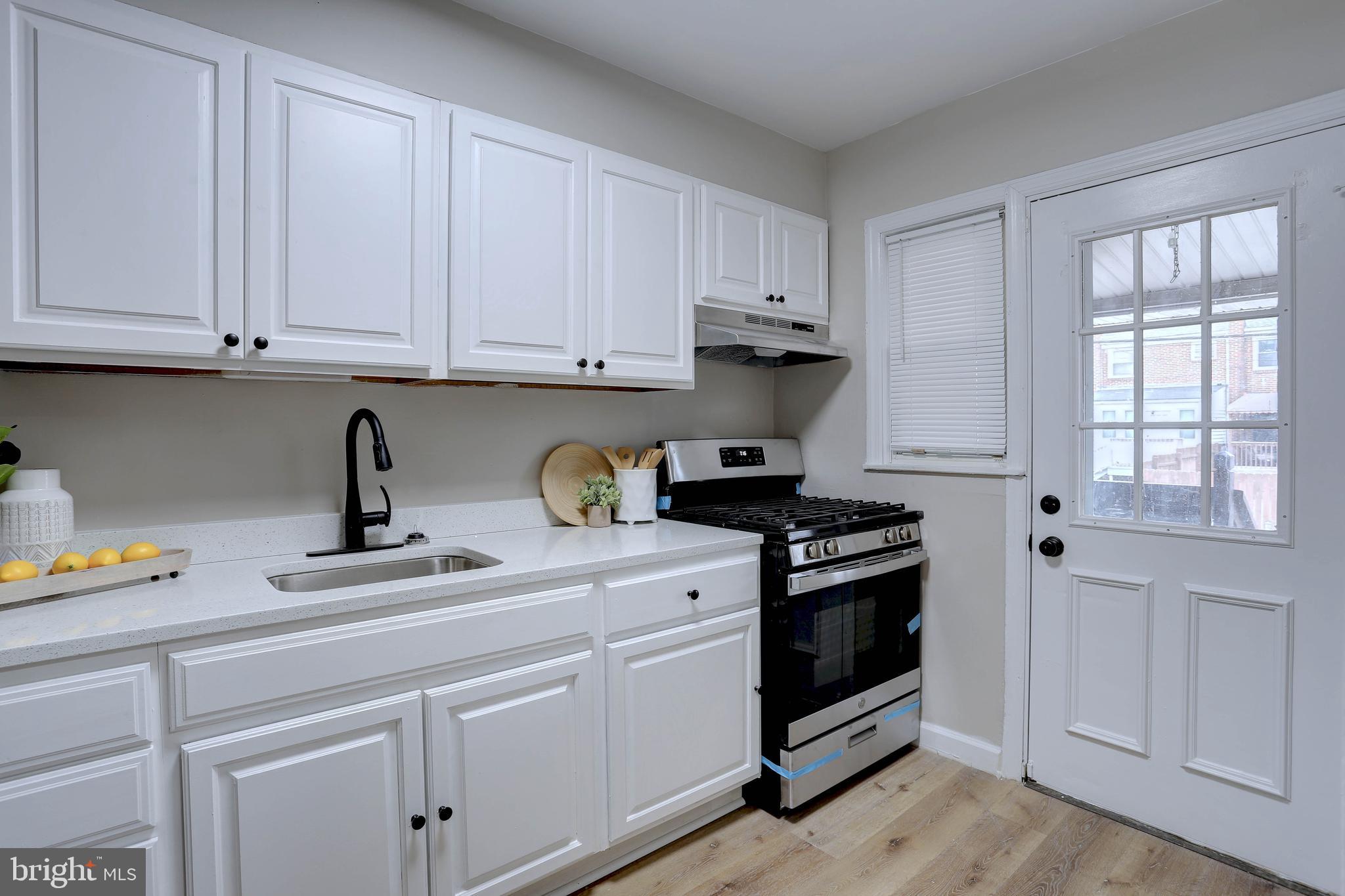 MIDDLESEX - Residential