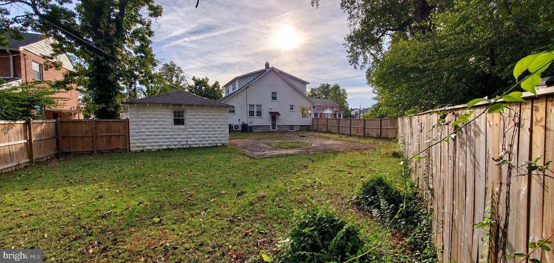 4000 ARAGON AVENUE