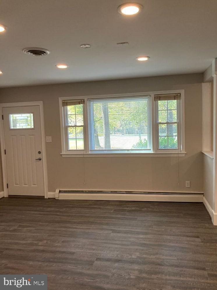 WILLIAMSBURG ESTATES - Residential