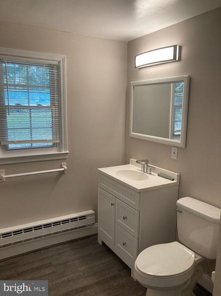 WILLIAMSBURG ESTATES - Residential