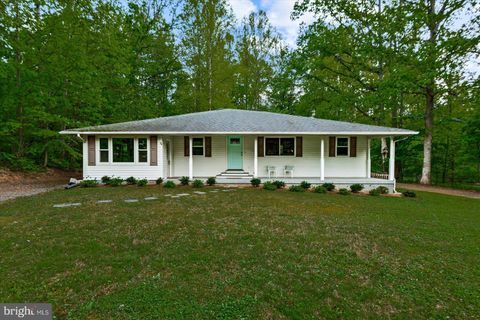 Photo of 70 Hidden Lake Drive, STAFFORD, VA 22556 (MLS # VAST2048382)