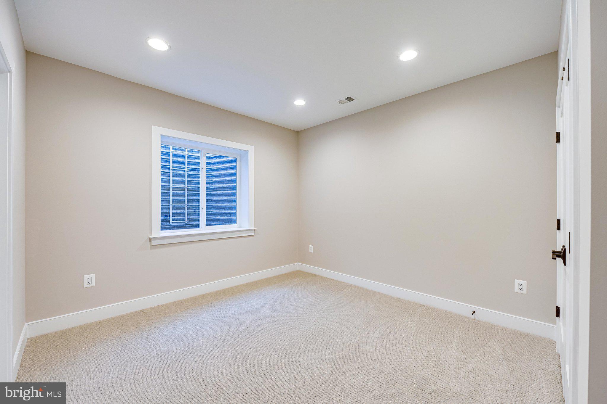 BELLE HAVEN ESTATES - Residential