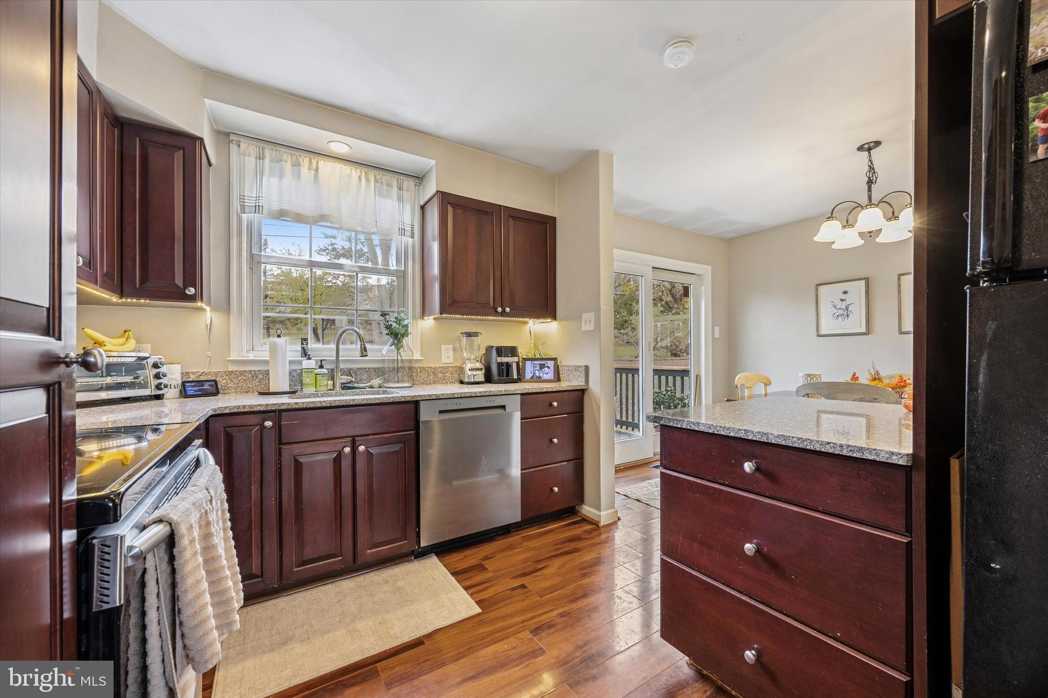 MERION VIEW - Residential