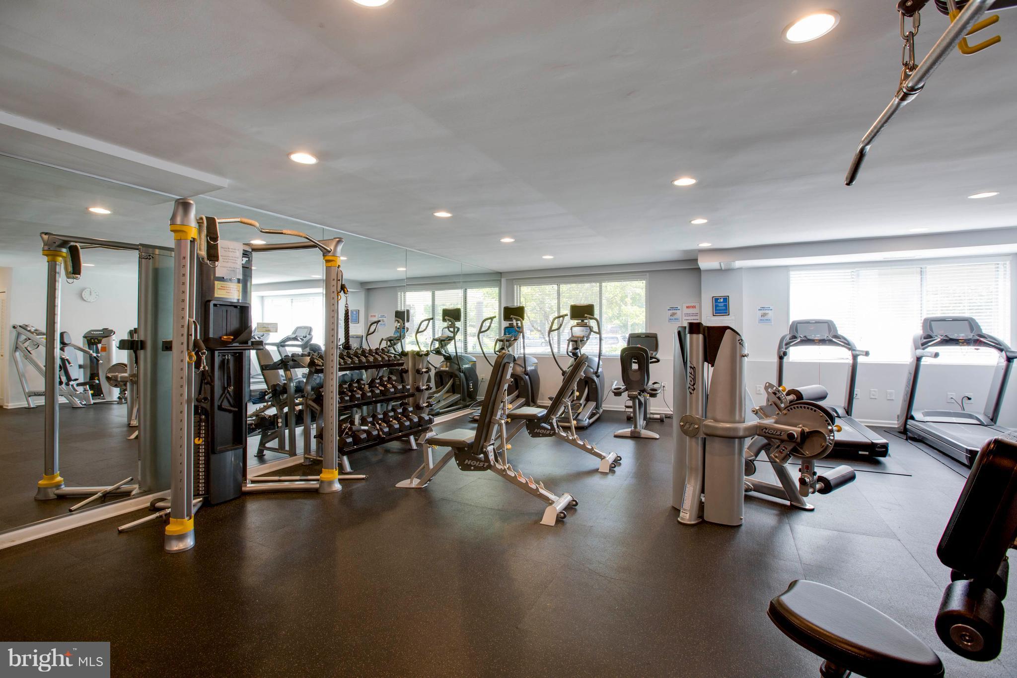 WHITEHALL - Residential