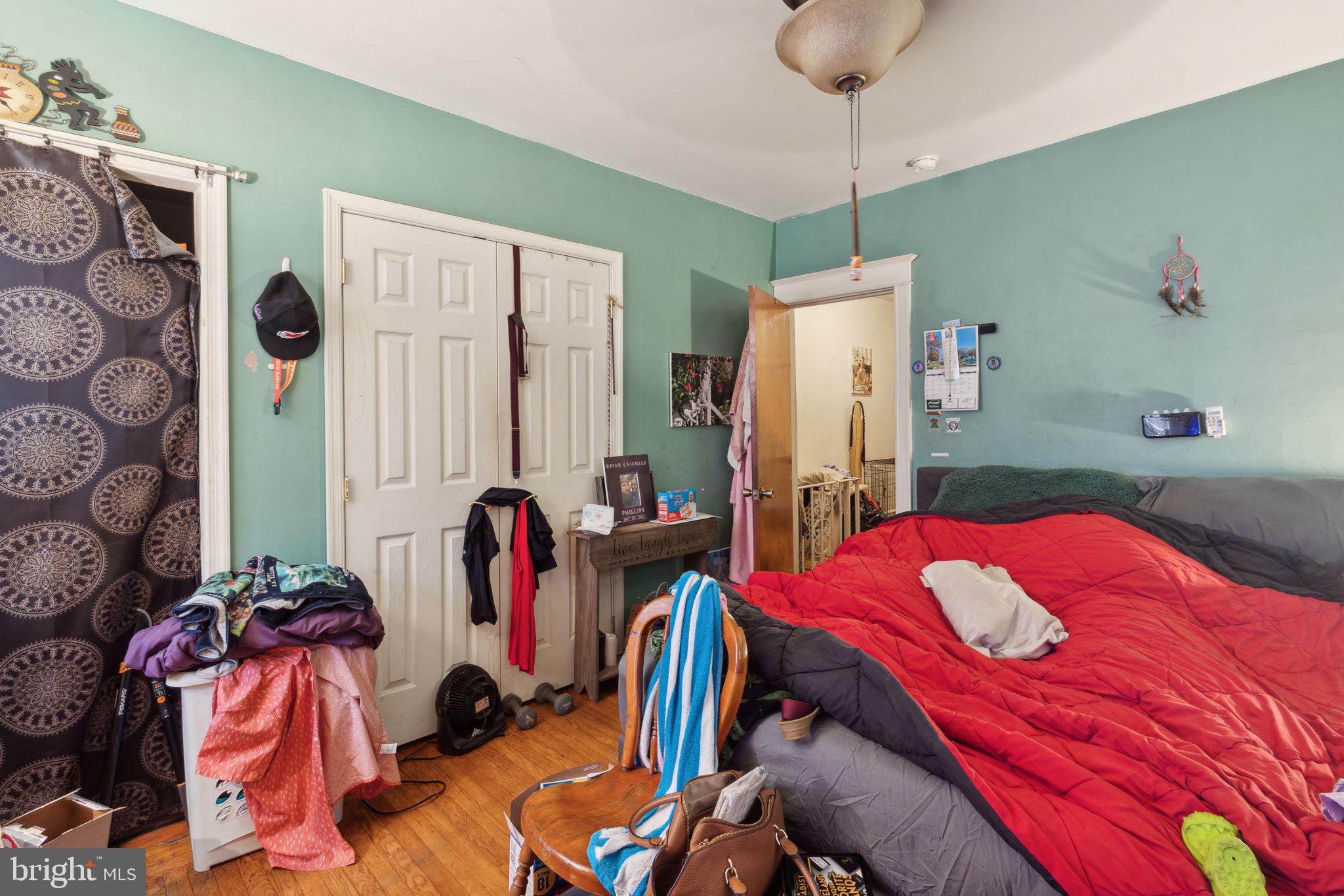 YEADON - Residential