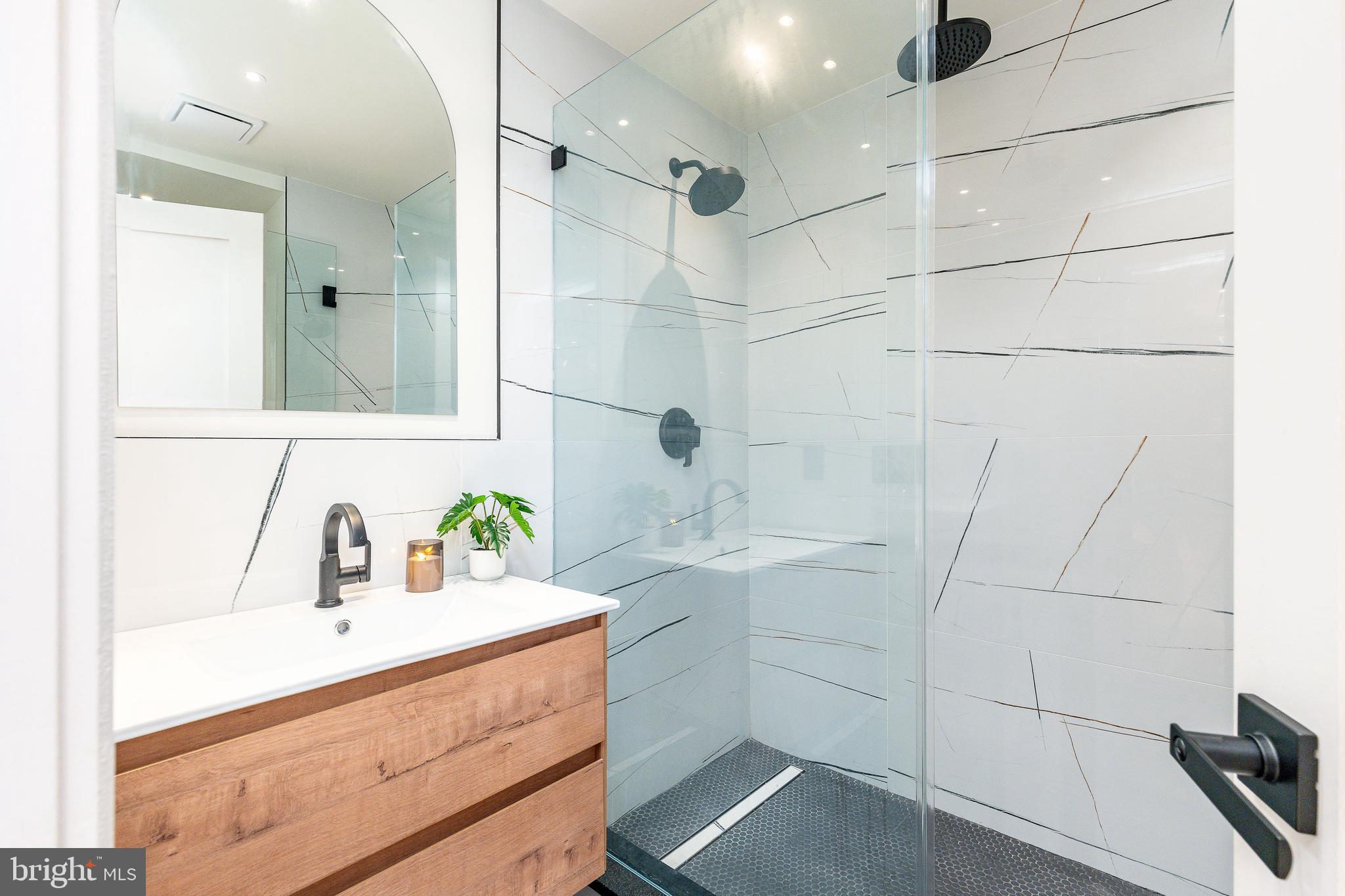 KREWSTOWN - Residential