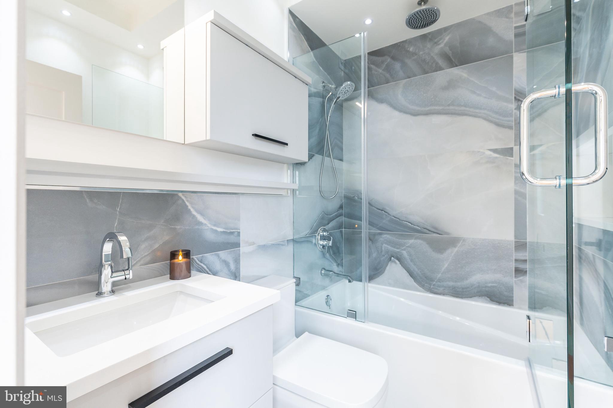 KREWSTOWN - Residential