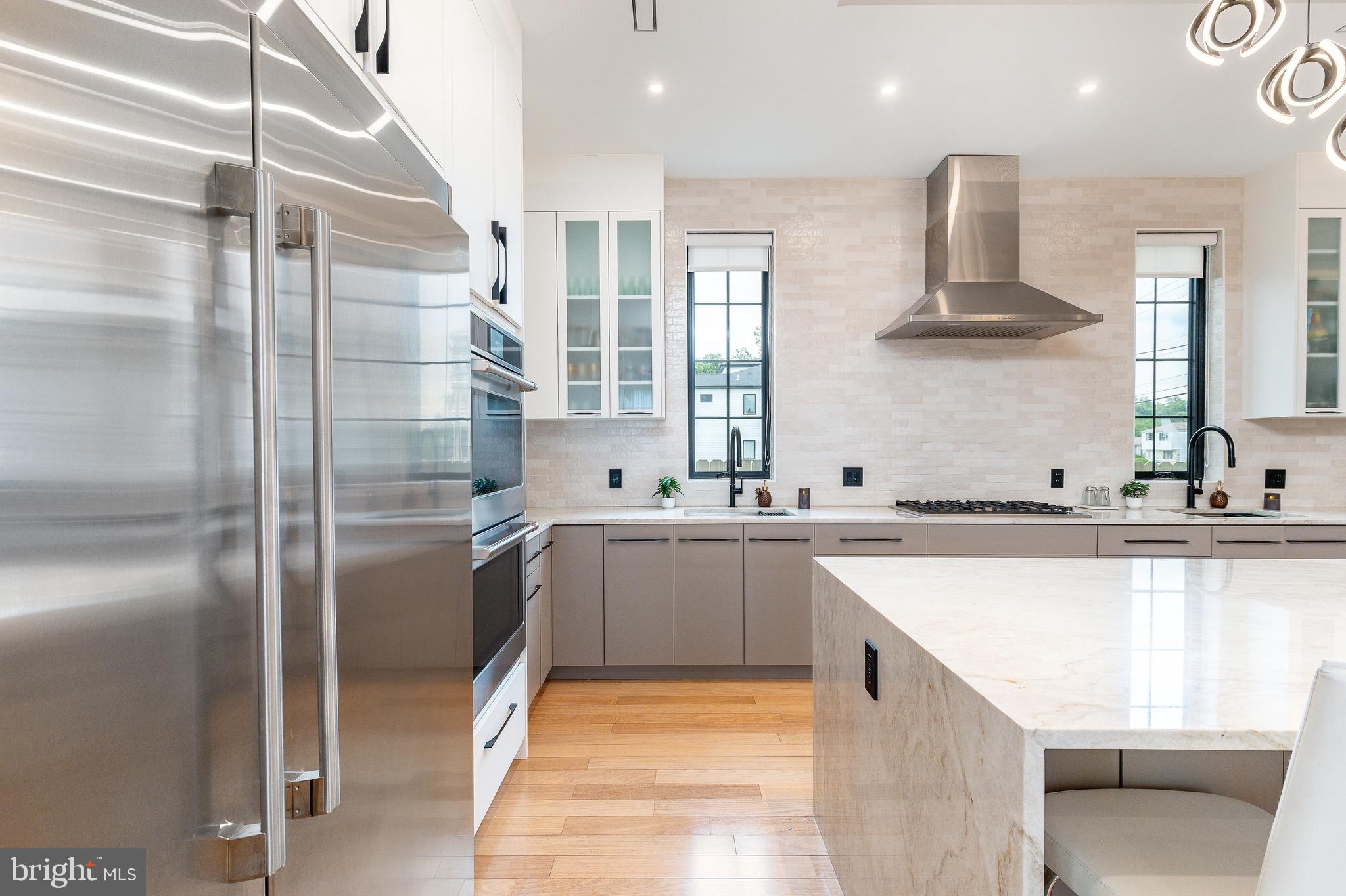 KREWSTOWN - Residential