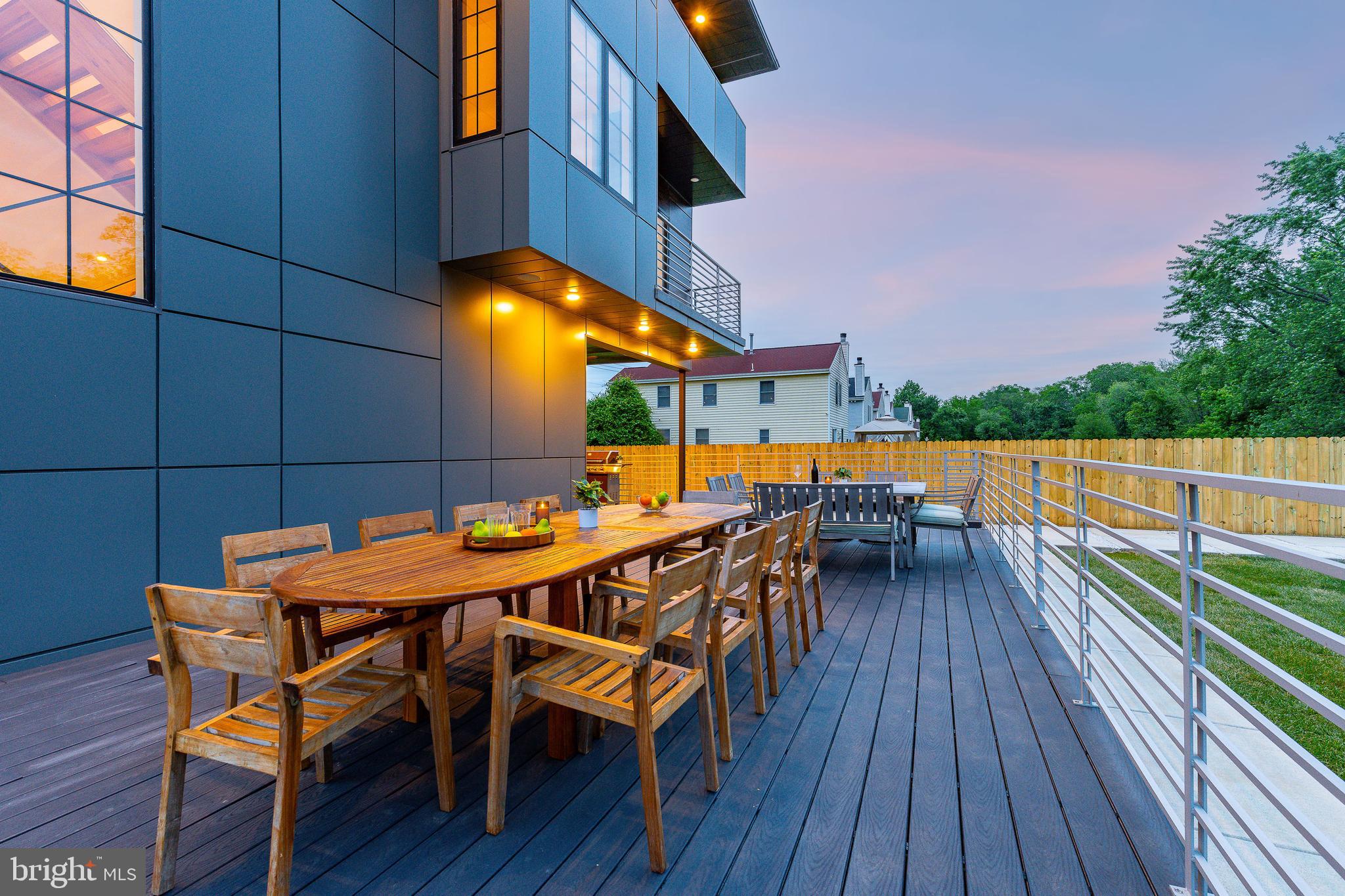 KREWSTOWN - Residential