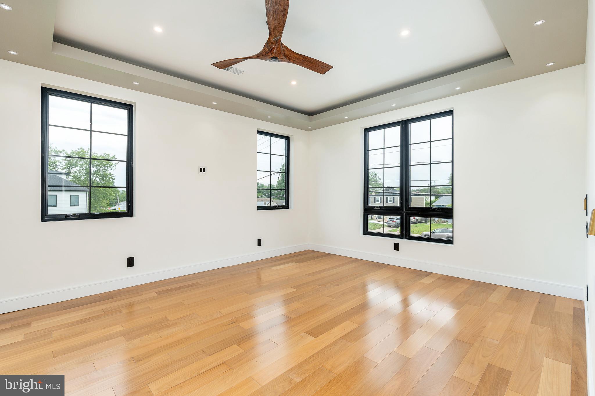 KREWSTOWN - Residential