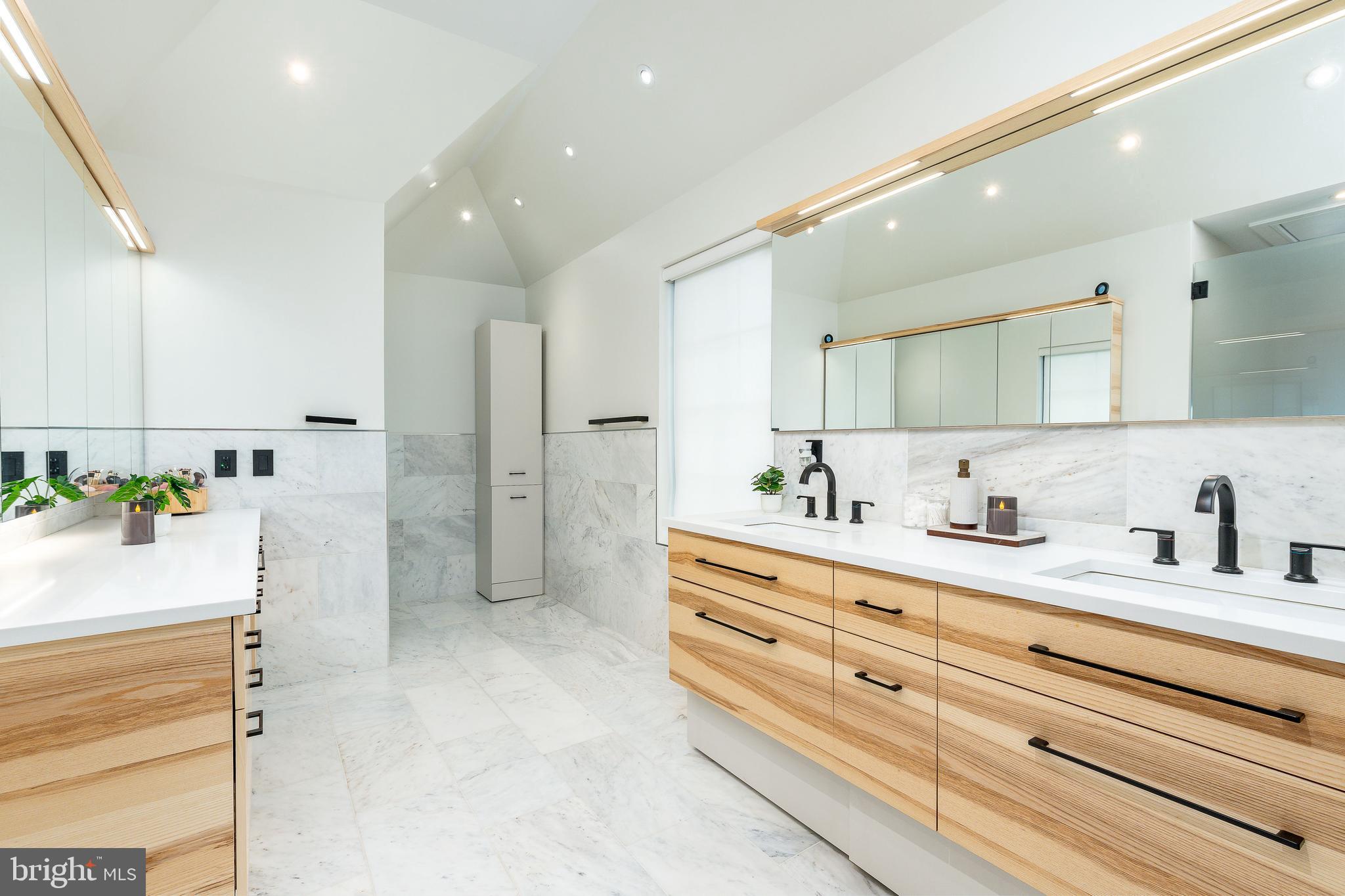 KREWSTOWN - Residential