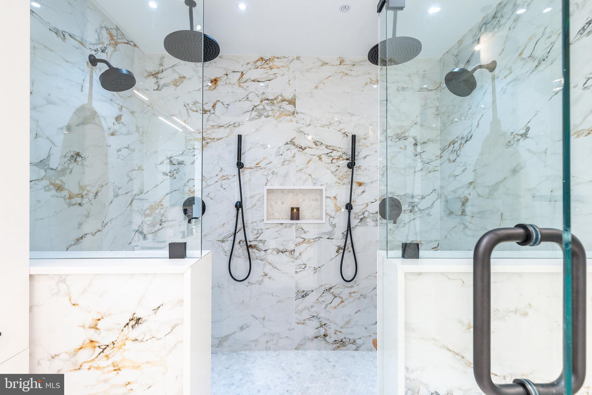 KREWSTOWN - Residential