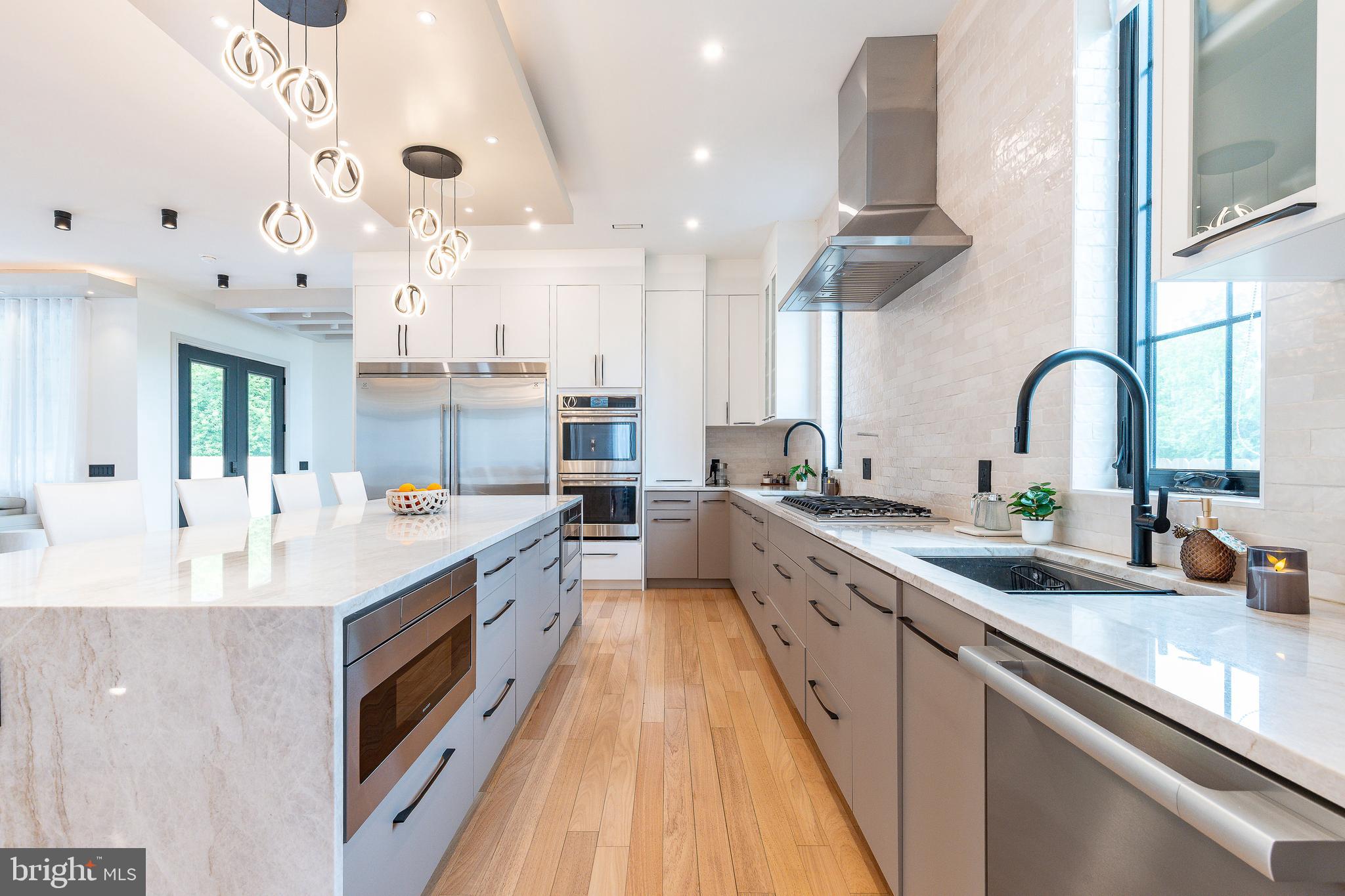 KREWSTOWN - Residential