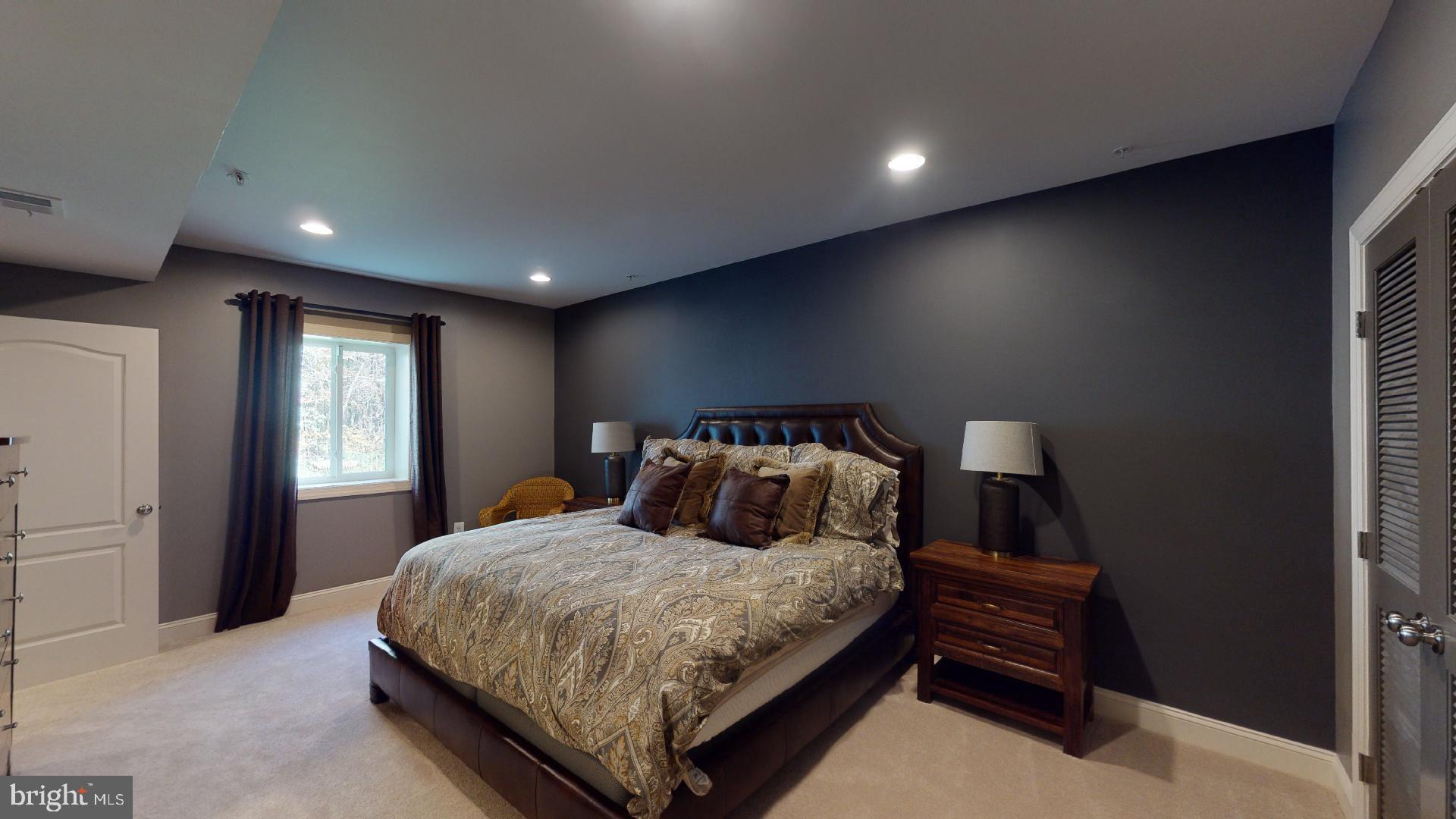 WOODMORE NORTH - Residential