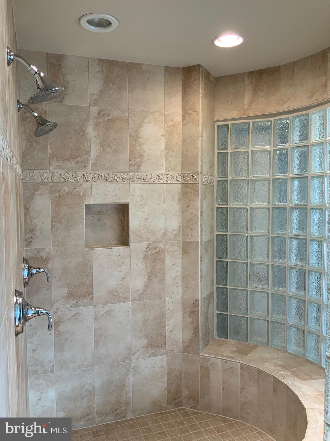 WOODMORE NORTH - Residential